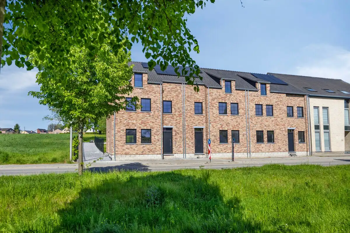 DRIE NIEUWE BEN-WONINGEN OP GUNSTIGE LOCATIE foto 4