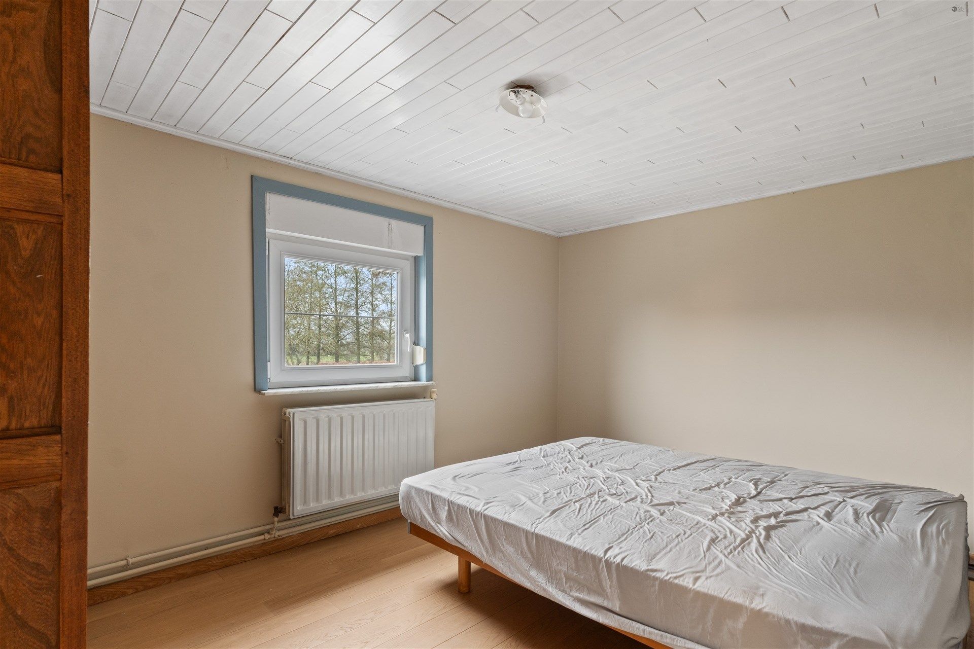 Open bebouwing met vrijstaande schuur  foto 14