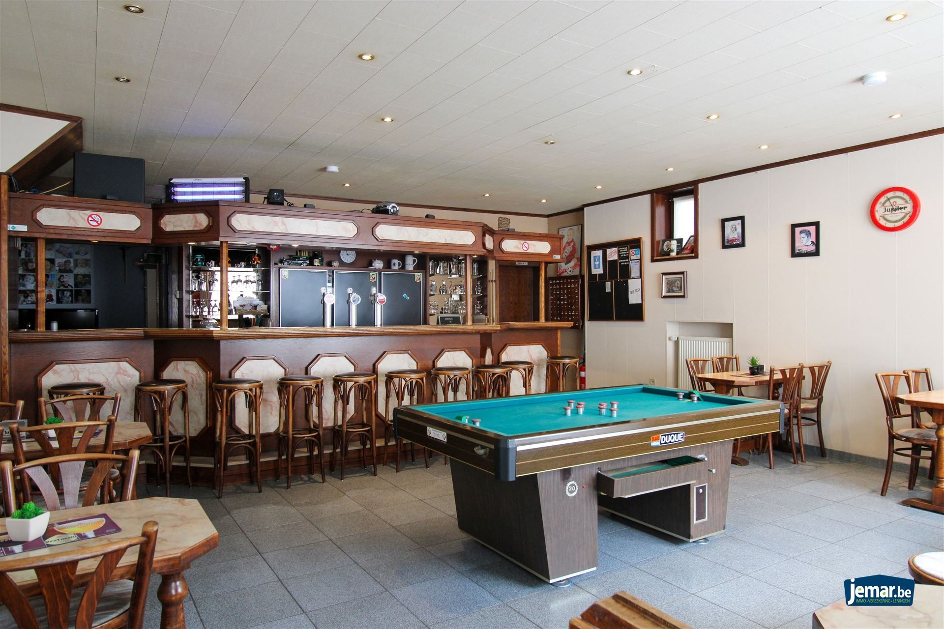 Handelspand met woonst te koop gelegen op toplocatie in Maasmechelen! foto 2