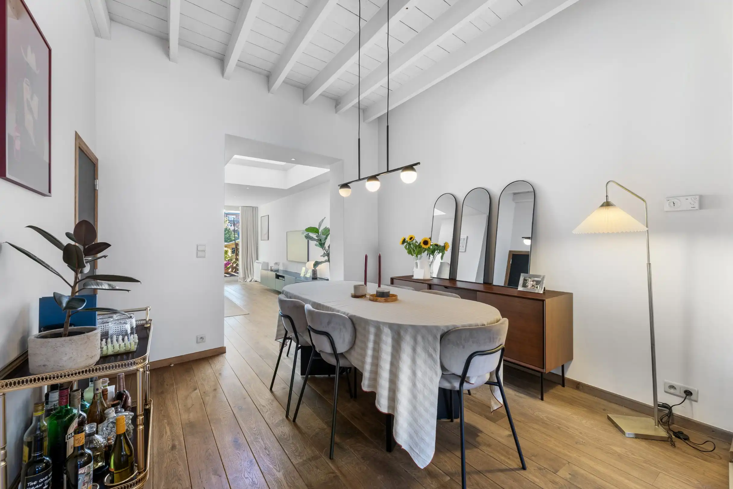 Knappe woning op heerlijke centrumlocatie foto 11