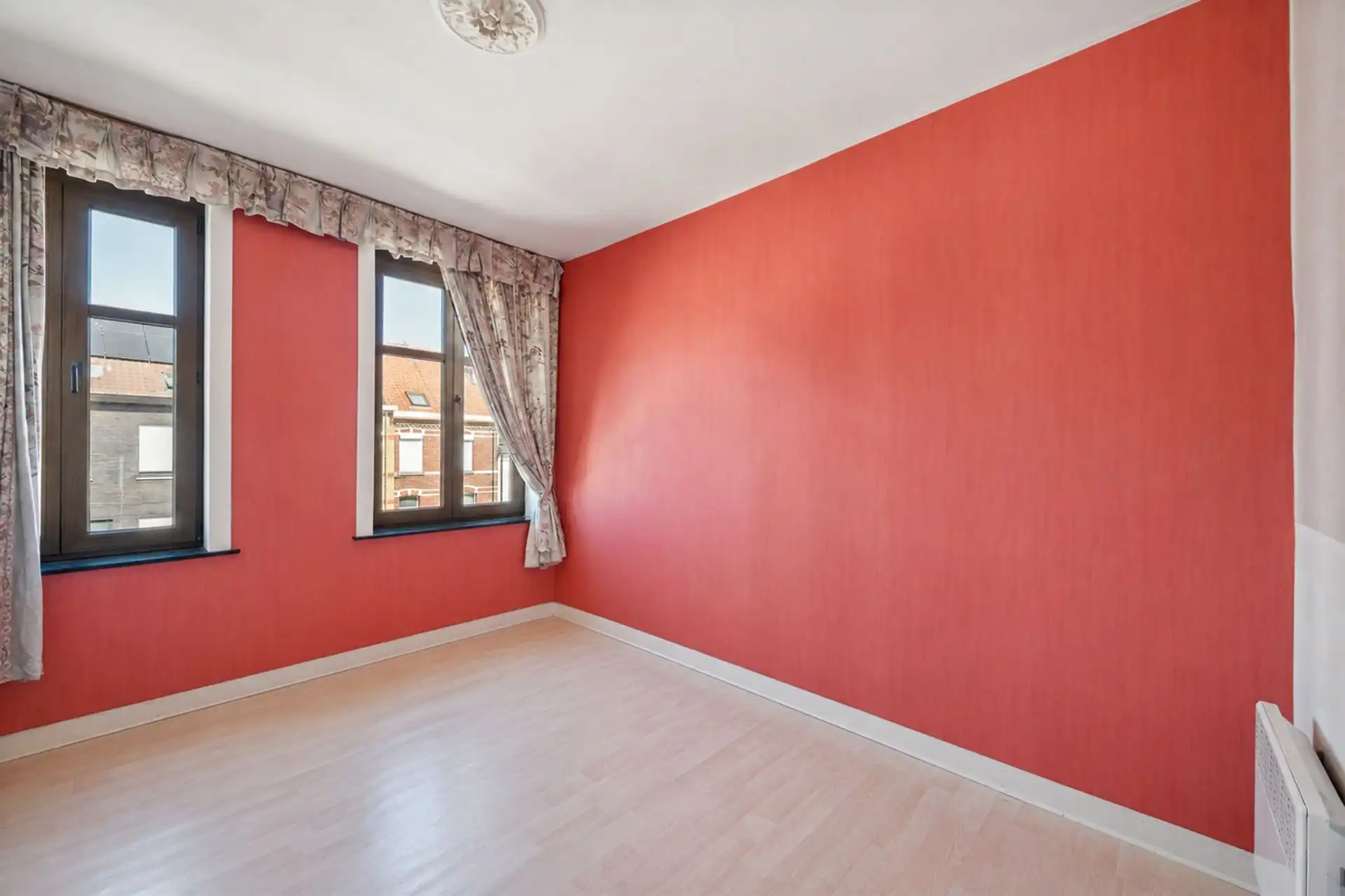 Karaktervolle woning met 3 slpk & tuin - veel potentieel! foto 21