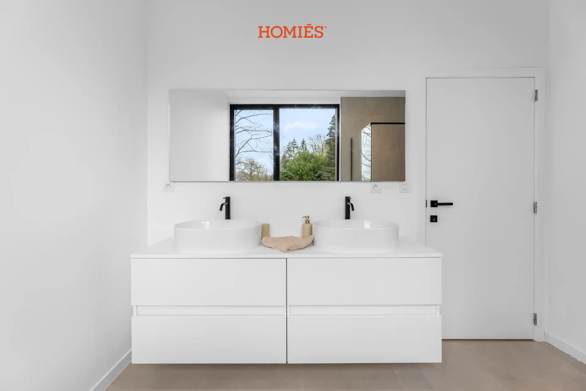 Vernieuwde energiezuinige villa op absolute toplocatie! foto 20