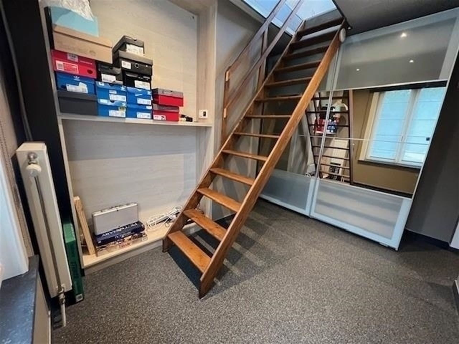 Charmante woning met tuin en uitweg voor fietsen! foto 15