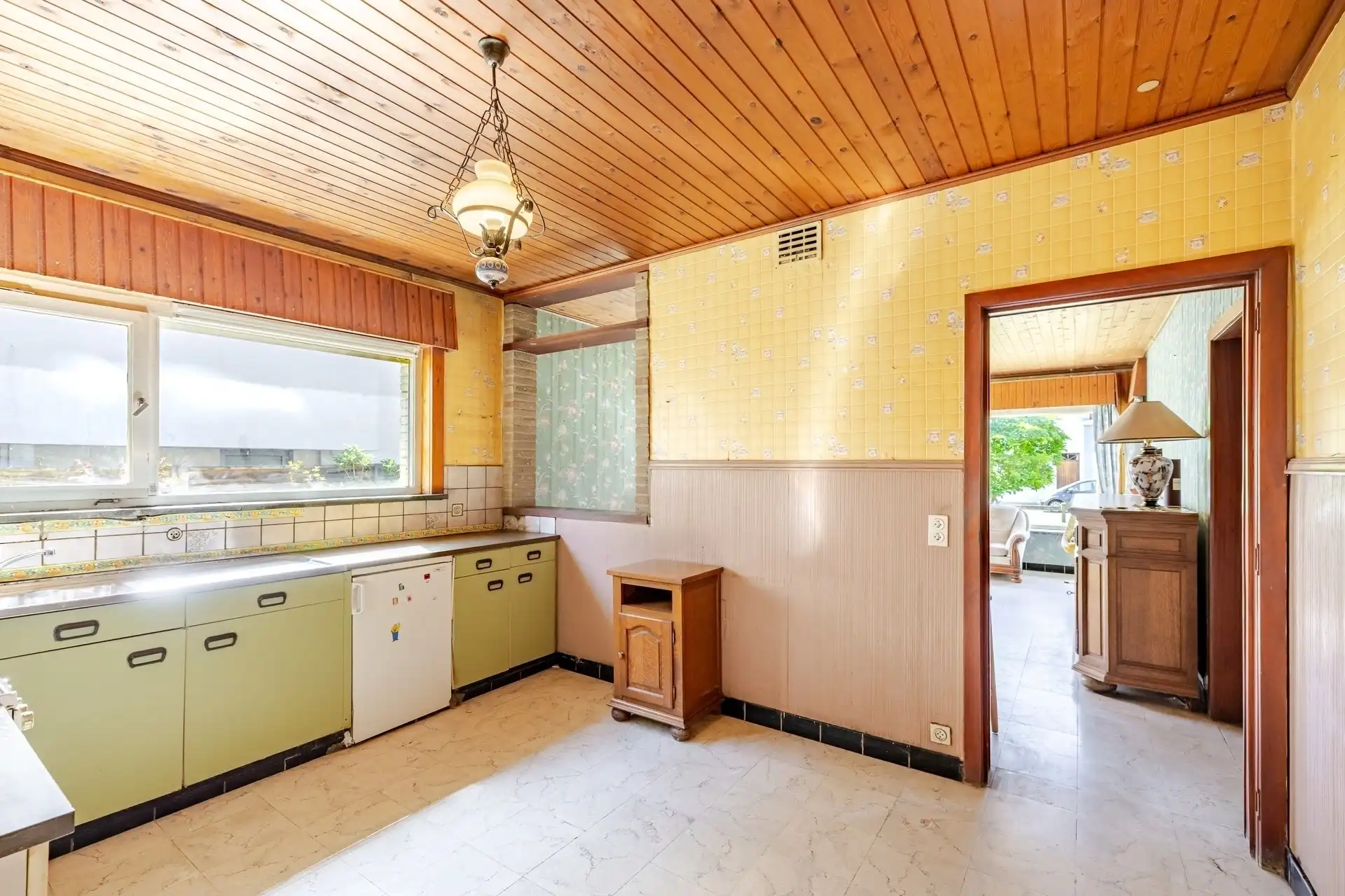 Interessante te renoveren bungalow in Massemen met groenzichten  foto 13
