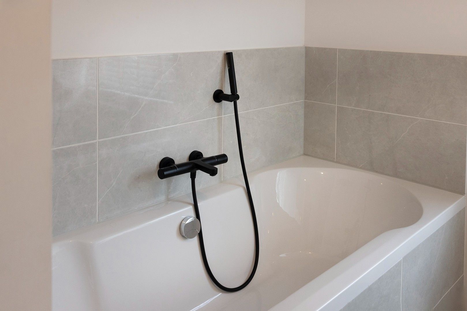 Kwalitatief afgewerkte woning op aangename ligging. foto 10