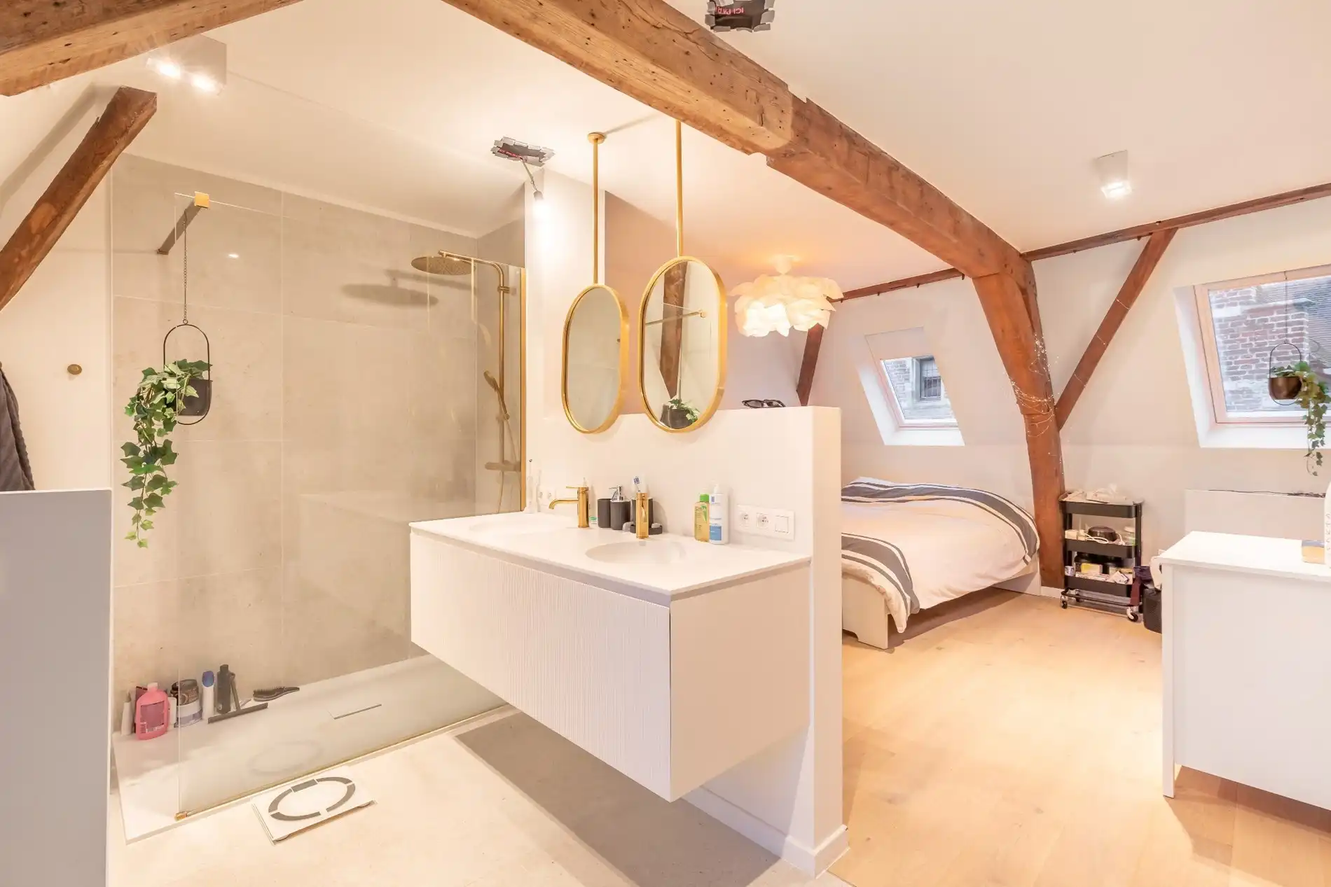 Prachtige woning op heerlijke centrumlocatie! foto 9