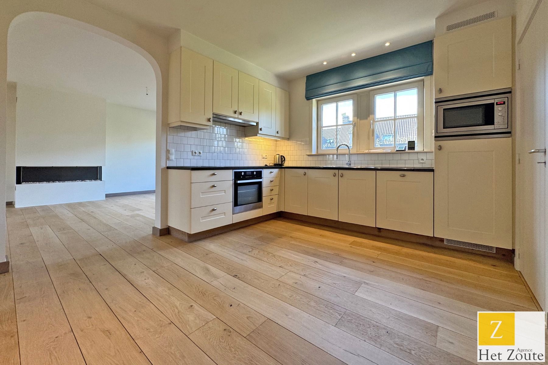 Opgefriste woning met tuin in het hartje van Ramskapelle foto 4