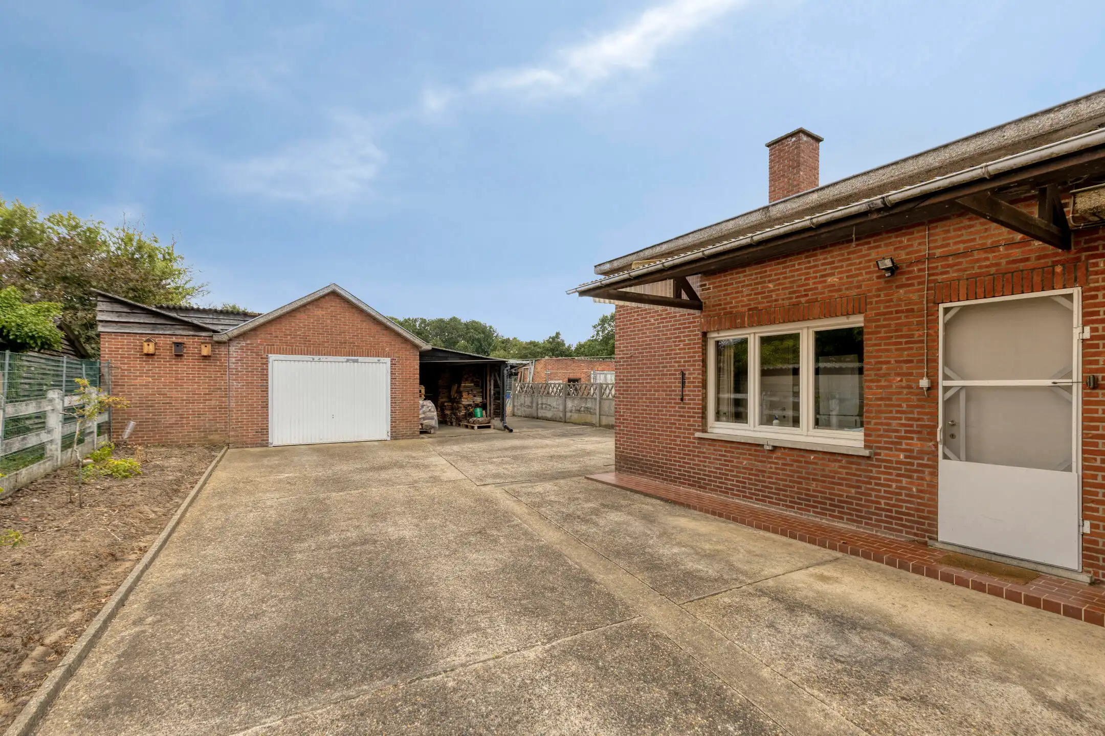 Te renoveren woning met 3 slaapkamers op 11are foto 21