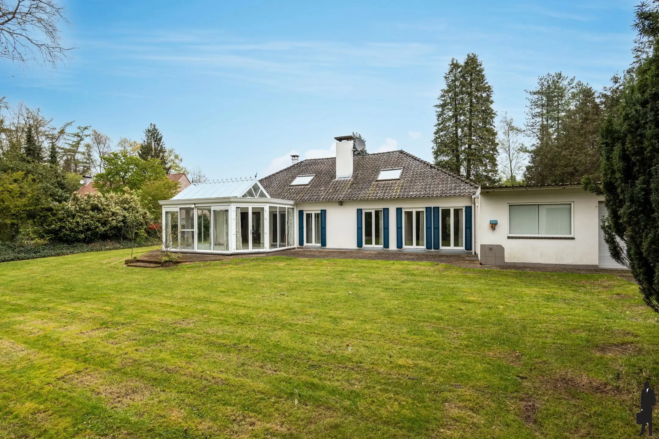 Laagbouwvilla in bosrijke en residentiële buurt op 2.216 m²  foto 19