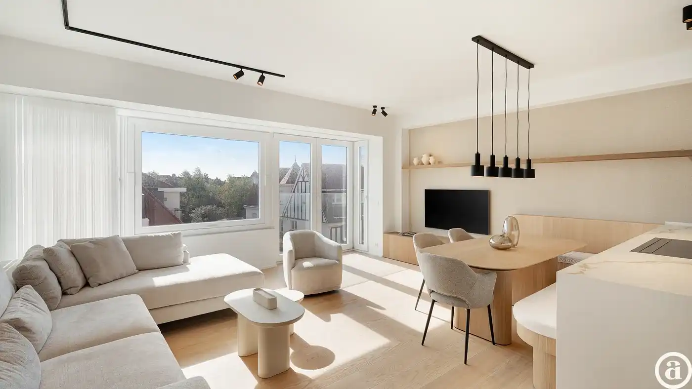 Luxueus appartement met panoramisch zicht in hartje ’t Zoute. foto {{pictureIndex}}