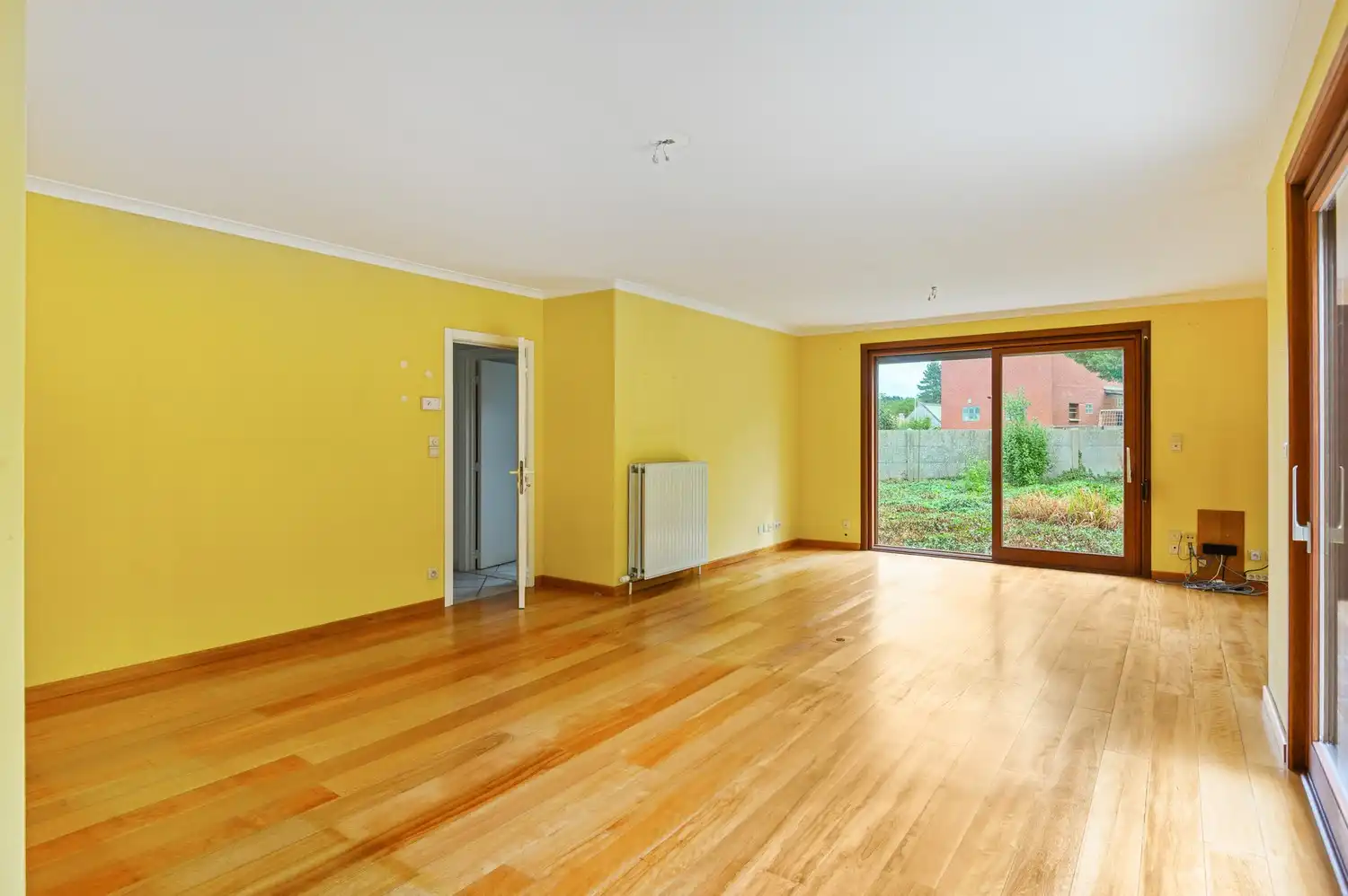 Vrijstaande laagbouwwoning met zonnige tuin en uitbreidingsmogelijkheden in Oelegem! foto 9