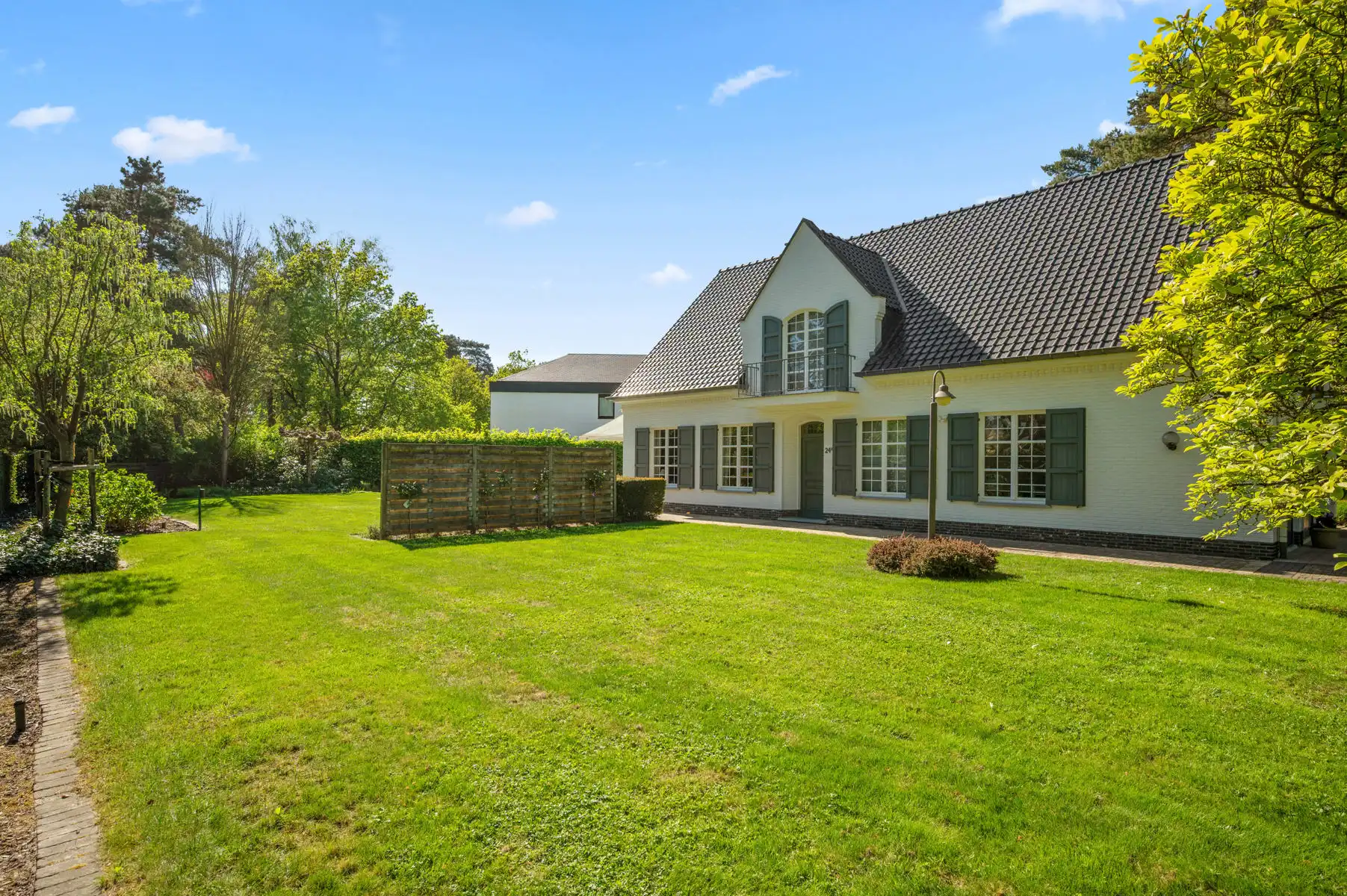 Klassieke villa met zwembad op 1.729m2 te KEERBERGEN foto 3