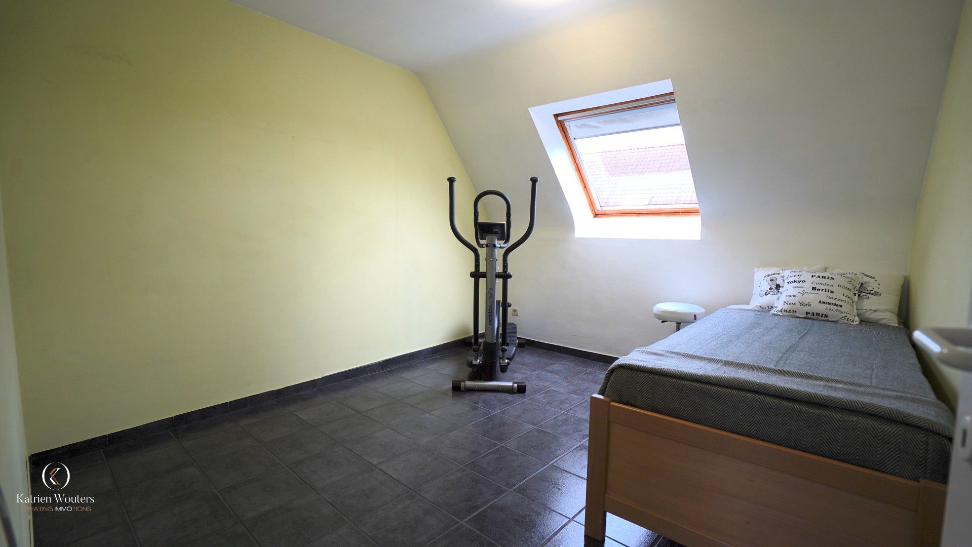 Centraal gelegen appartement met autostaanplaats foto 7