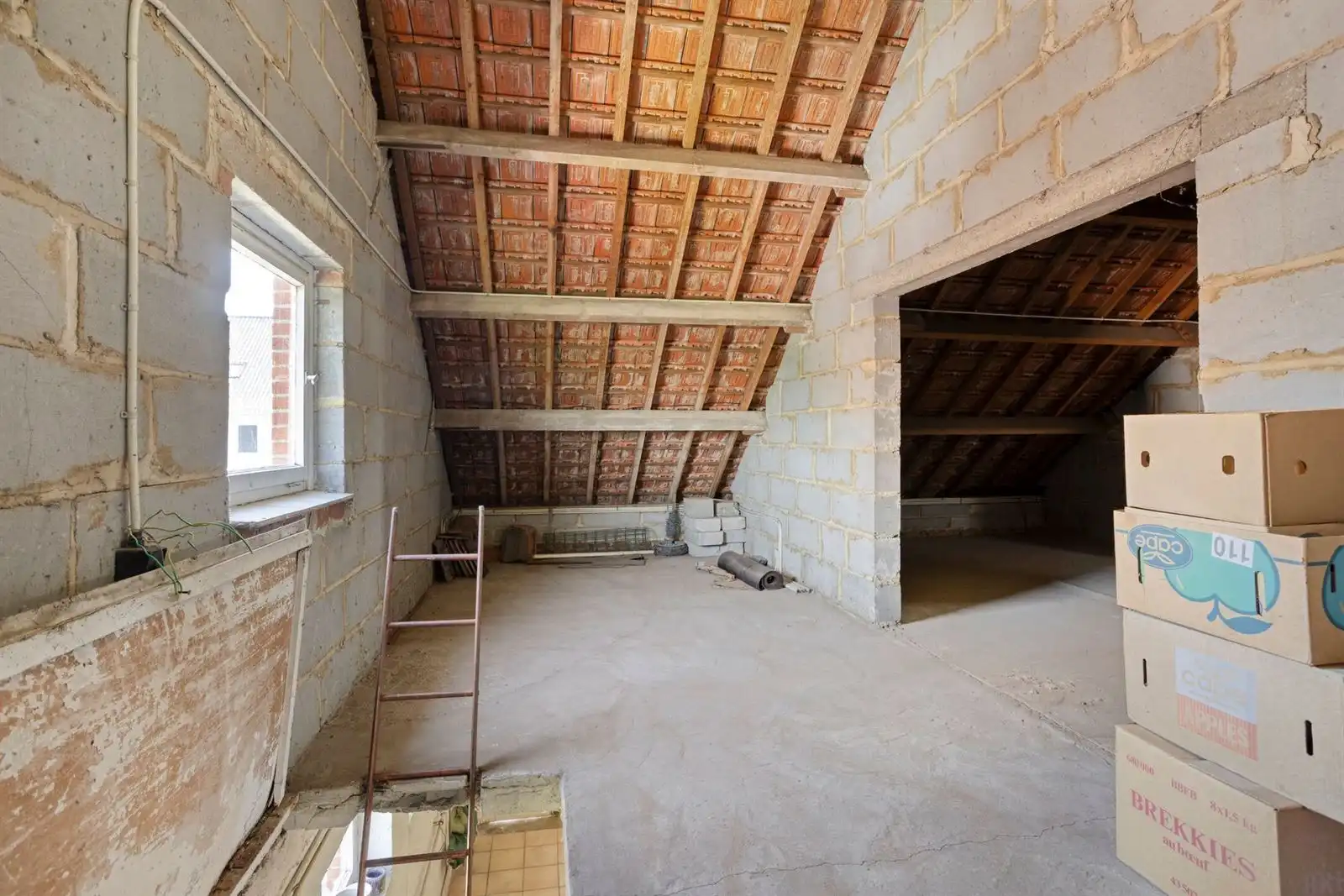 Alleenstaande woning met 3 slaapkamers garage en tuin  foto 19