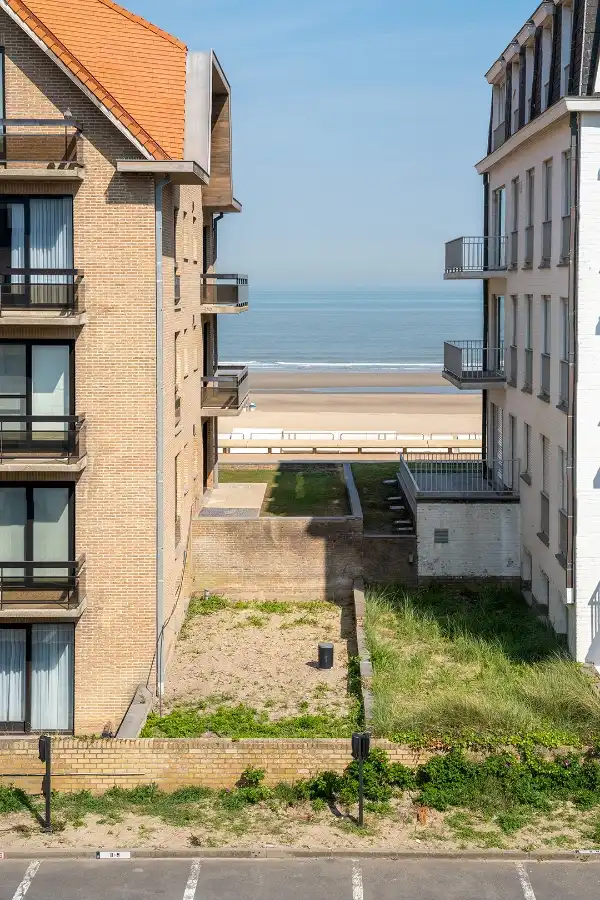 Prachtig gerenoveerd appartement nabij het strand foto 14