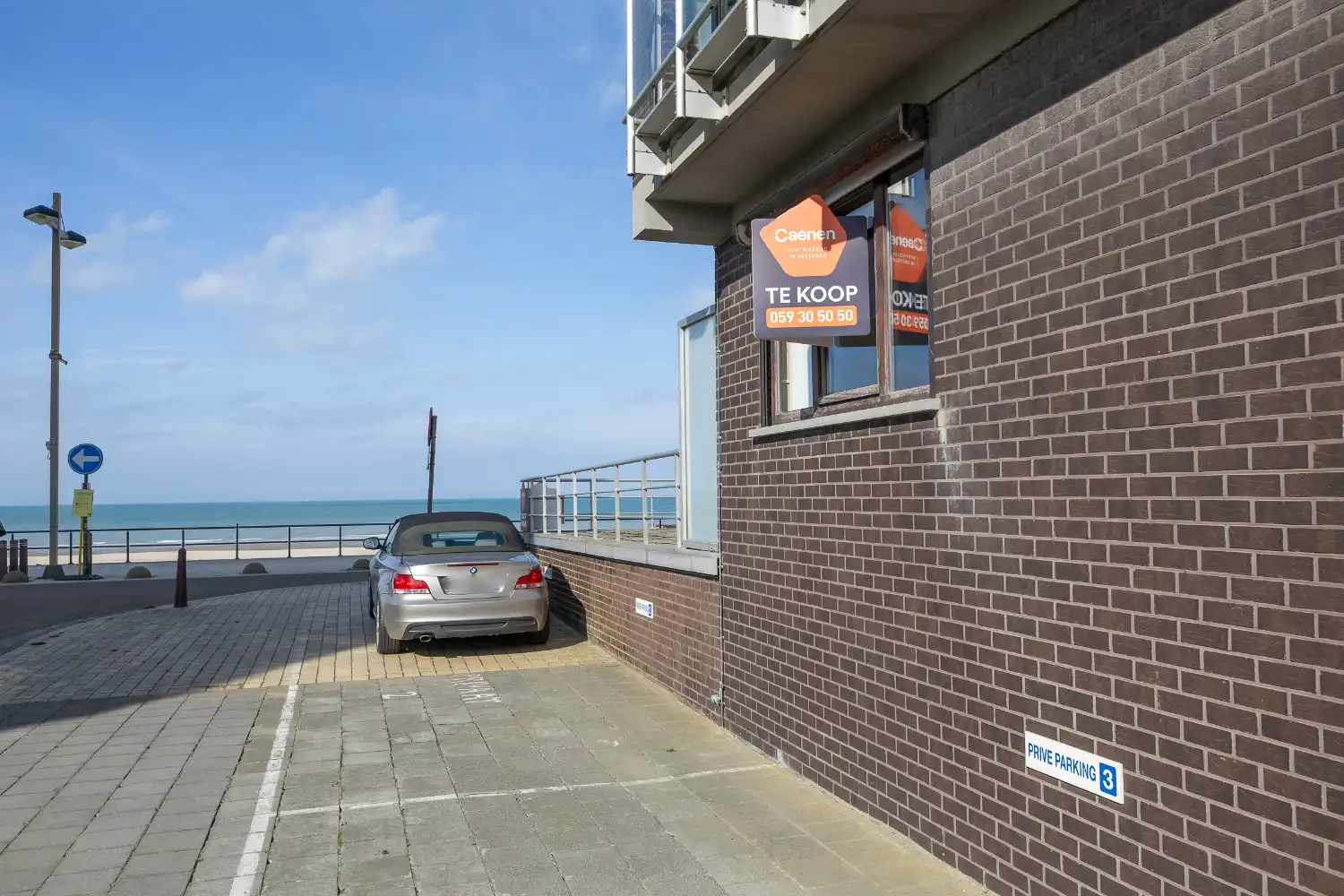 Gelijkvloers appartement met frontaal zeezicht en ruim zonneterras te koop in Middelkerke foto 16