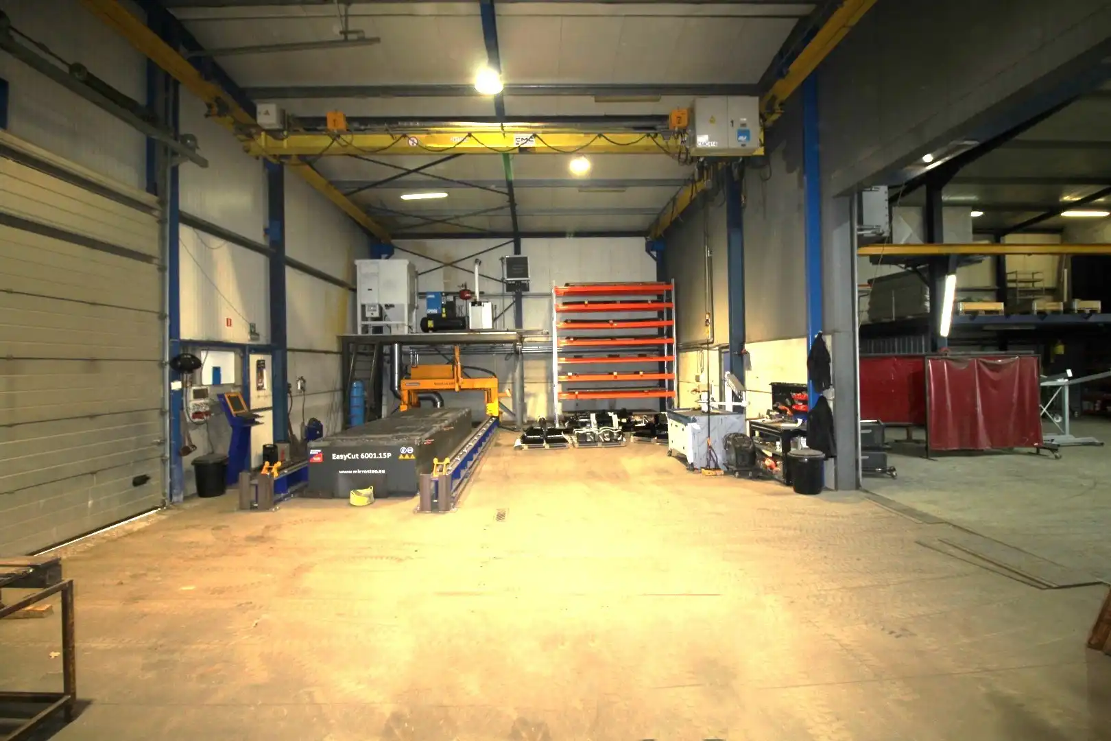  te huur Maldegem | ruime werkplaats of opslagruimte met rolbruggen 600+200m² foto 12