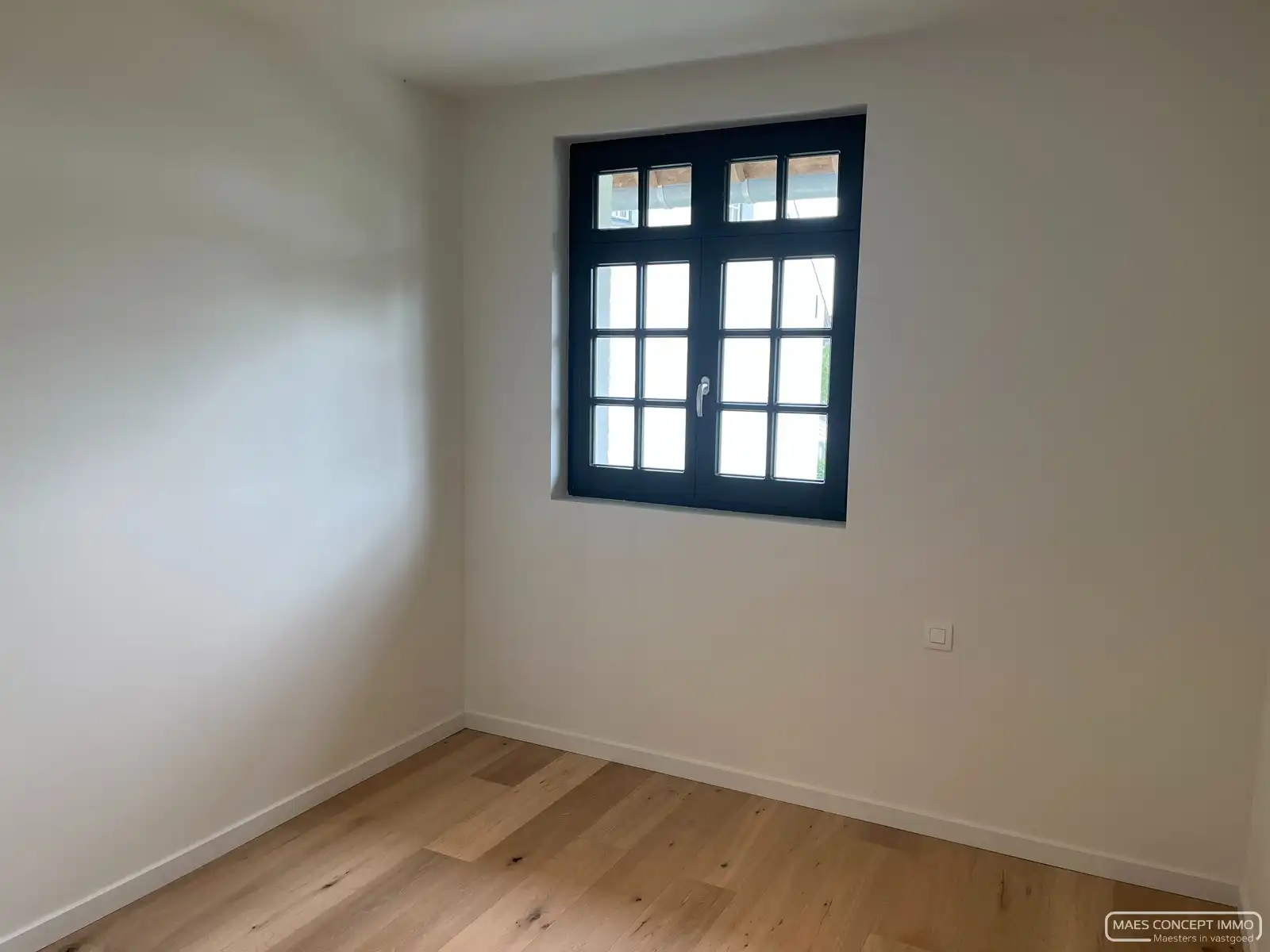 Ruime nieuwbouwwoning te huur in centrum Otegem foto 6