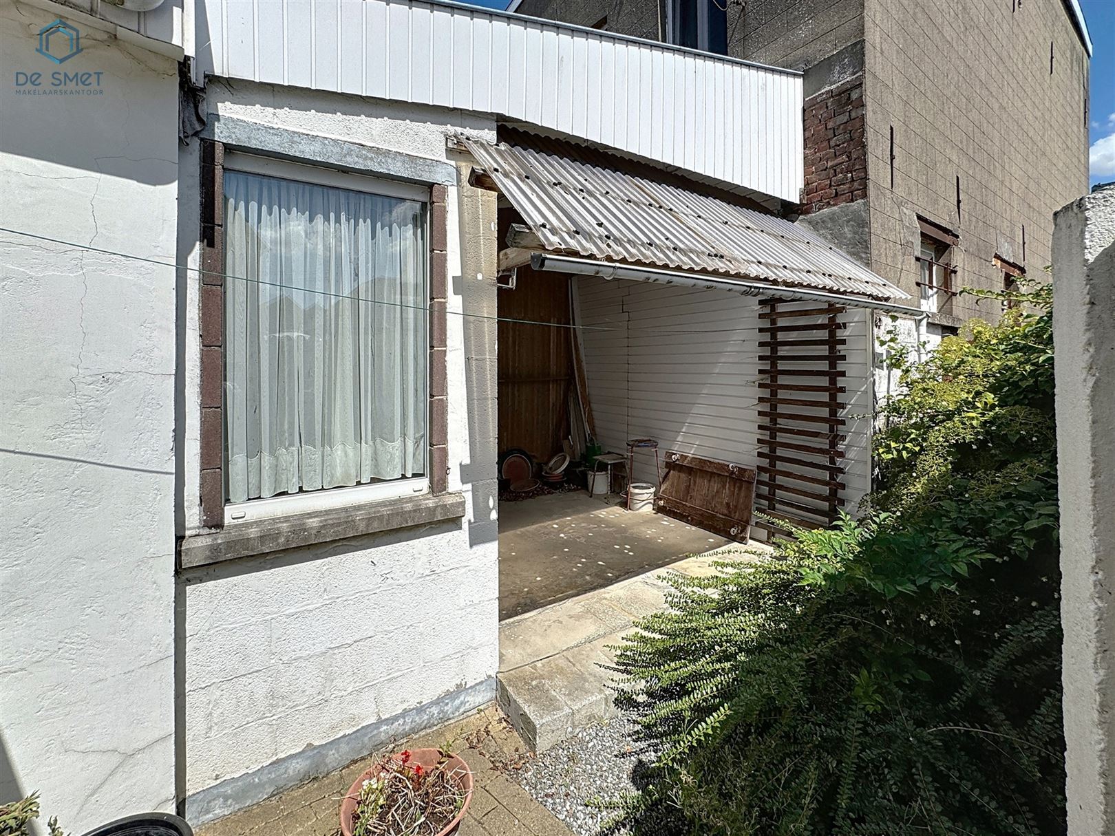 Opportuniteit! Te renoveren woning met 2 slaapkamers, garage én koertje aan de stadsrand van Geraardsbergen foto 9