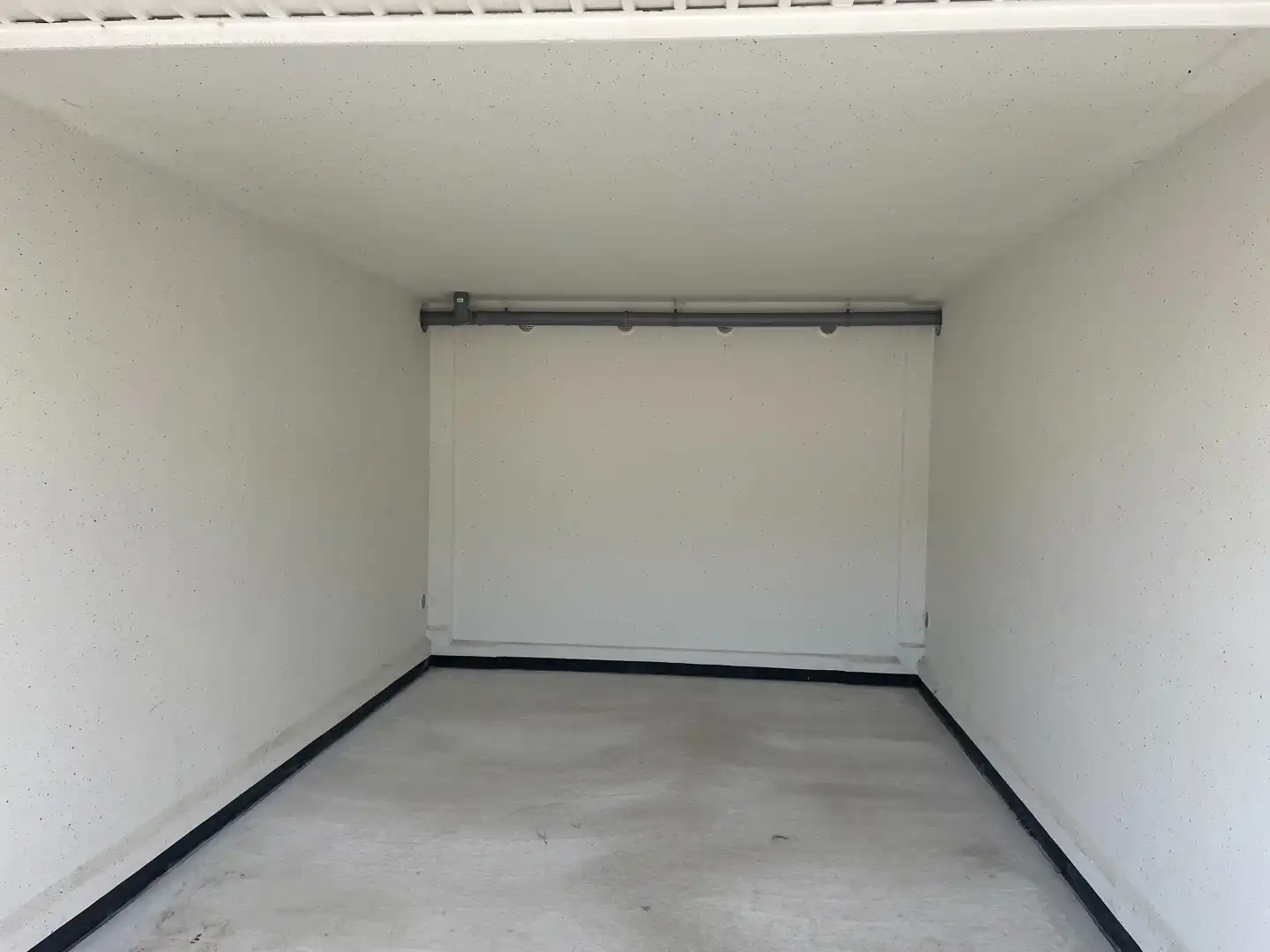 Moderne woning met 4 slaapkamers en garage in rustige buurt in Zwankendamme foto 27