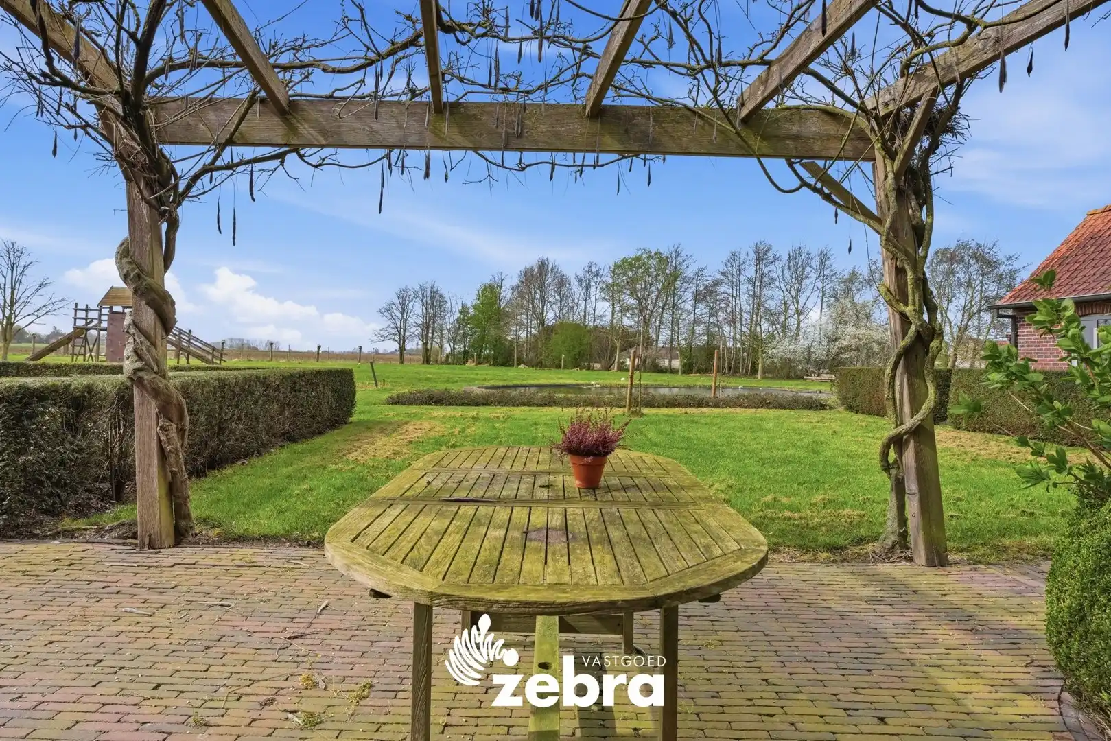 Ruime villa op een prachtig perceel van 11.110m² in groene omgeving! foto 48