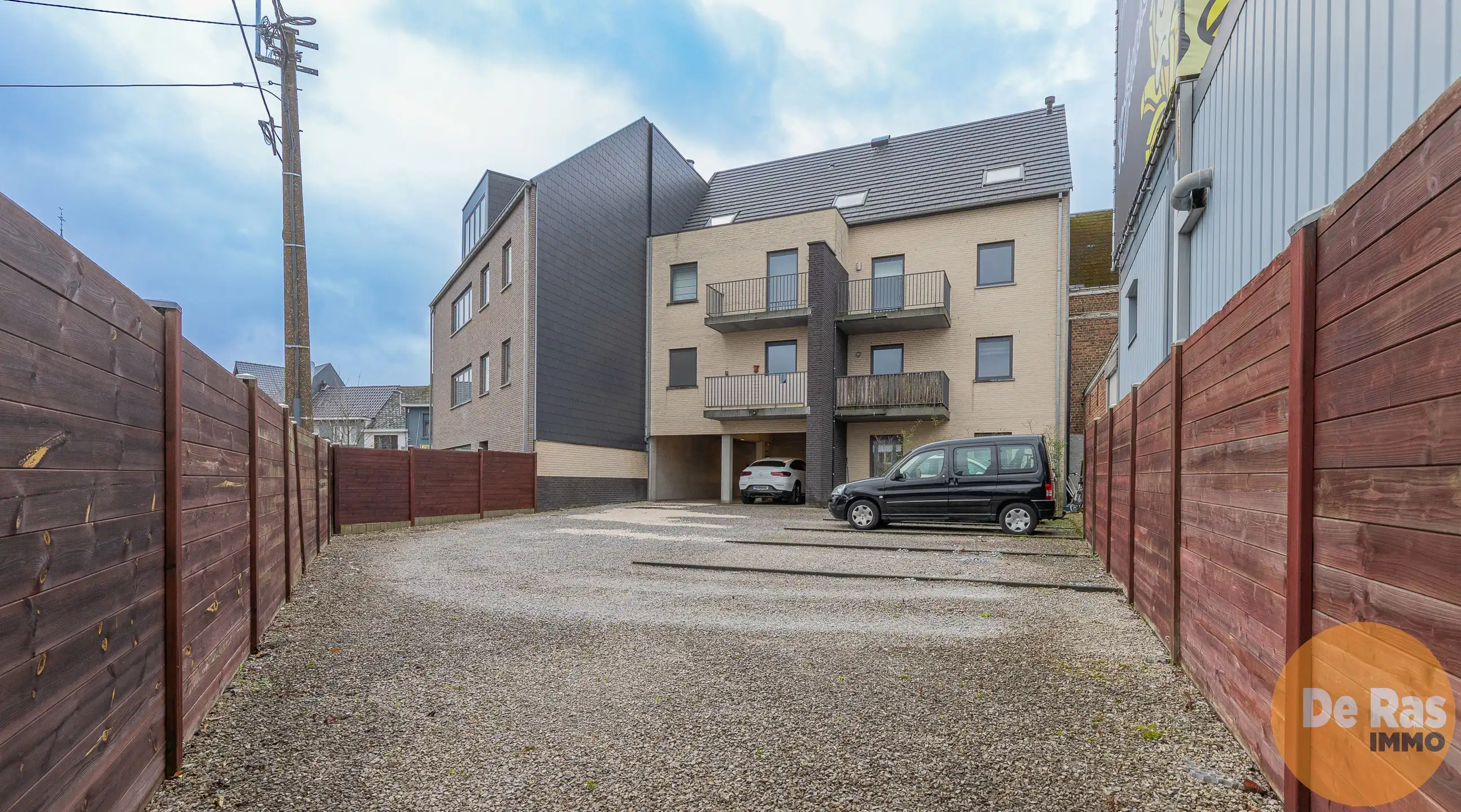 LEDE - Instapklaar appartement met 2 kamers nabij de markt foto 3