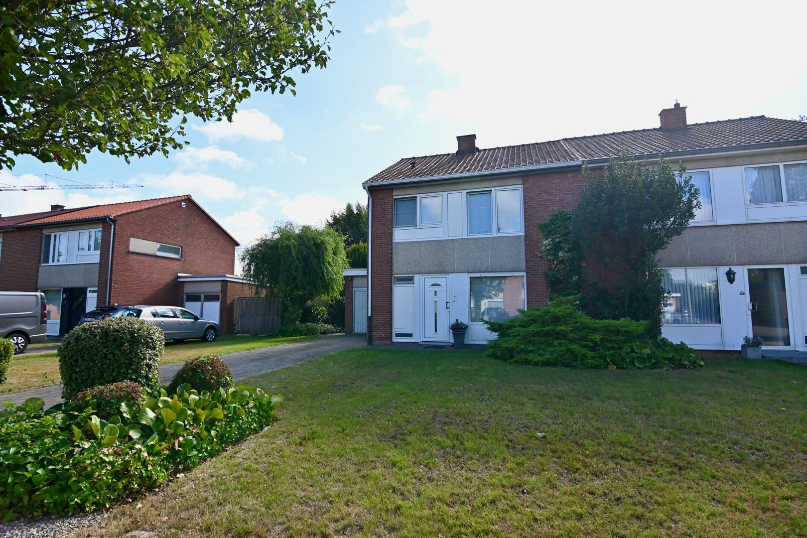 Rustig gelegen ééngezinswoning met rustieke tuin op een perceel van 7a22ca vlakbij stadscentrum foto 3