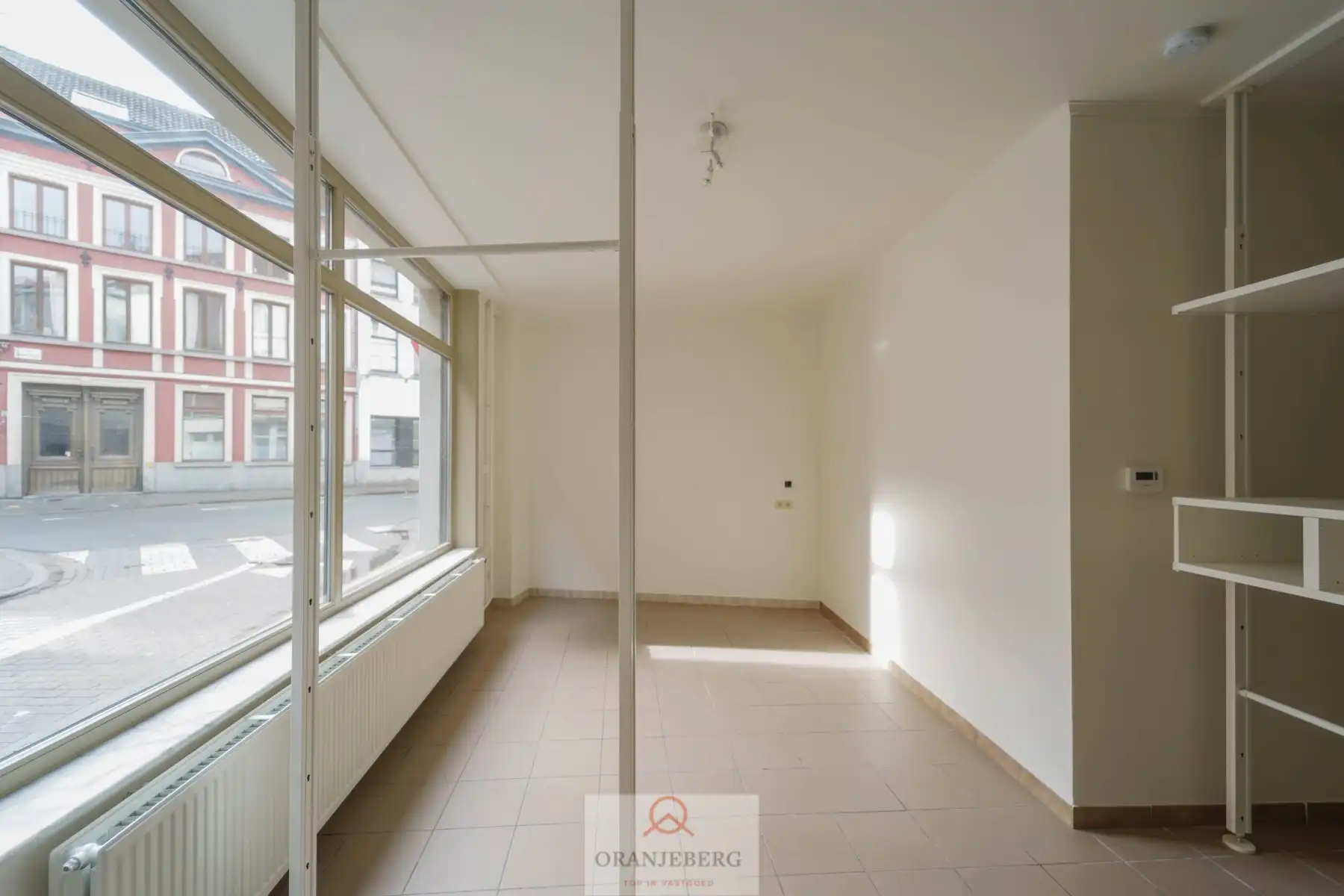 Gelijkvloers appartement op toplocatie! foto 6