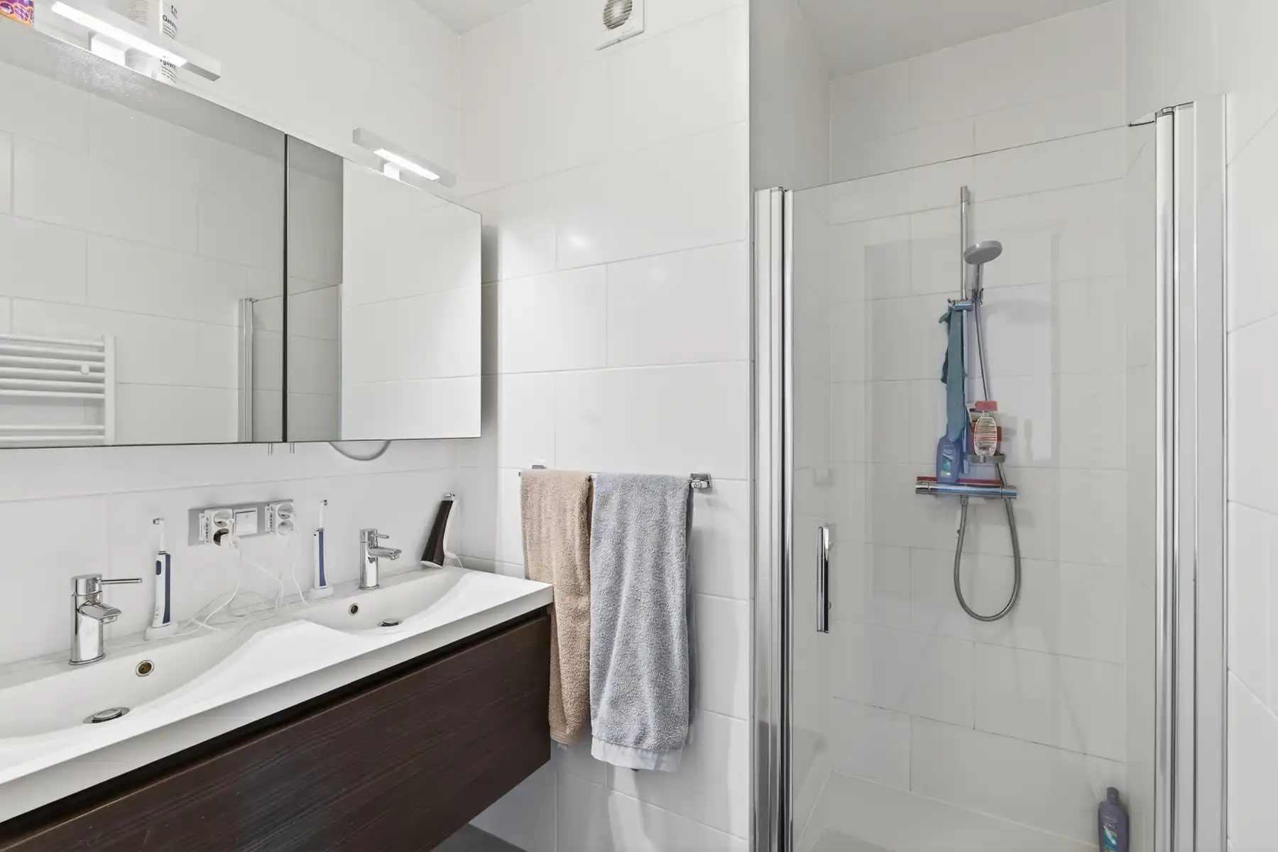 Ruim 3 slpk. appartement nabij centrum Gent foto 14