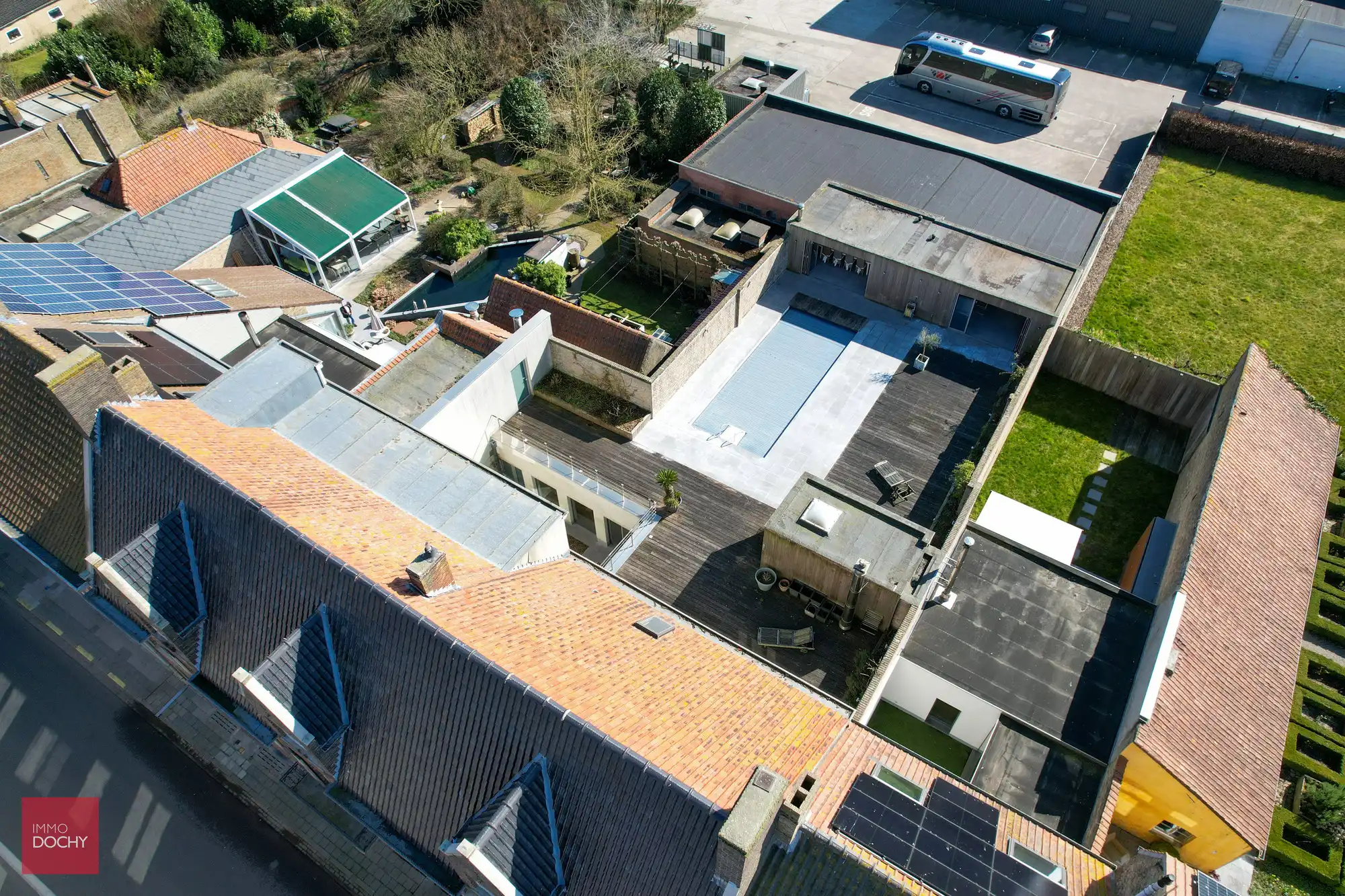 Centraal gelegen ruim herenhuis foto 5