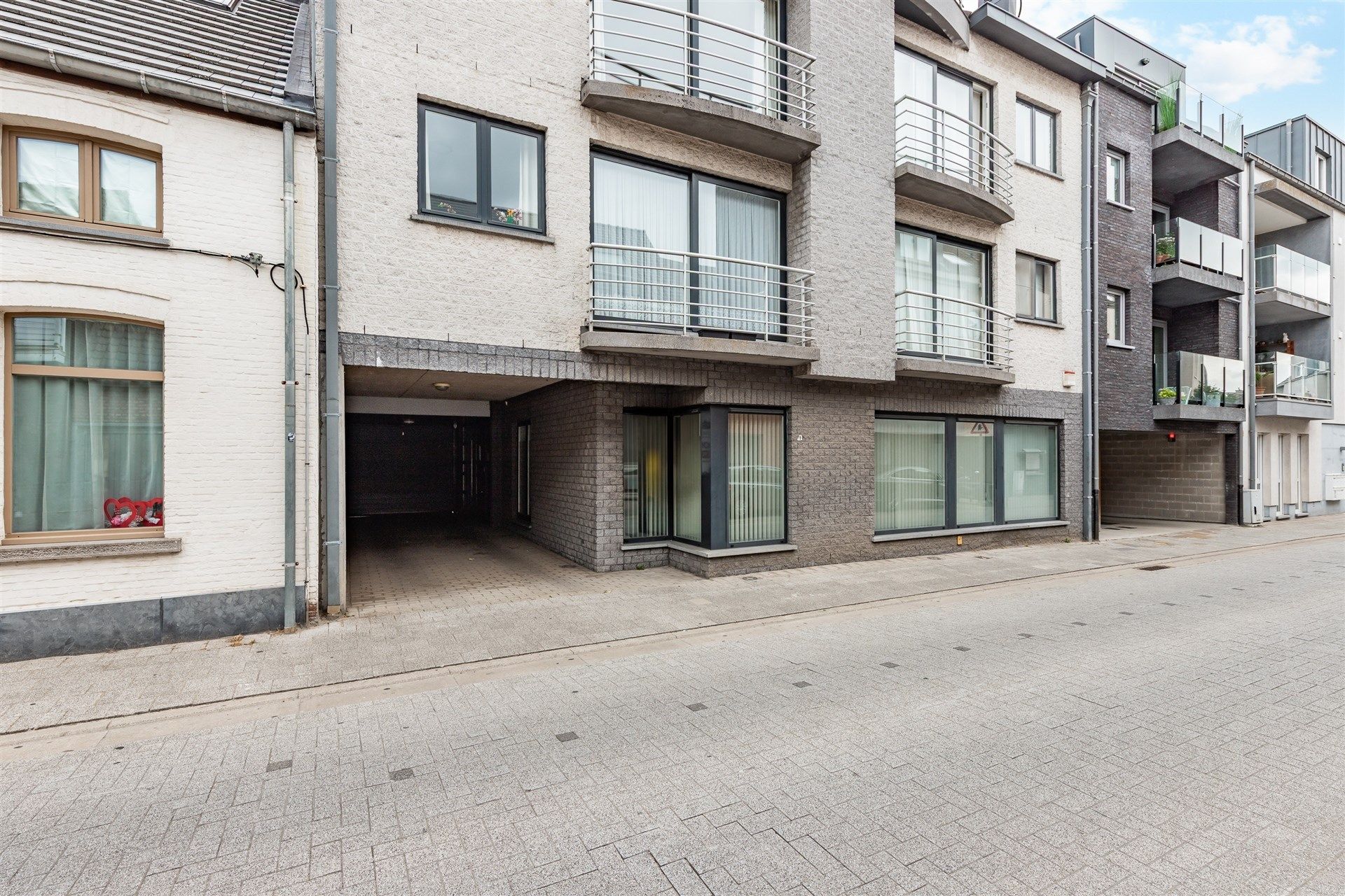 Veelzijdige commerciële ruimte / praktijkruimte foto {{pictureIndex}}