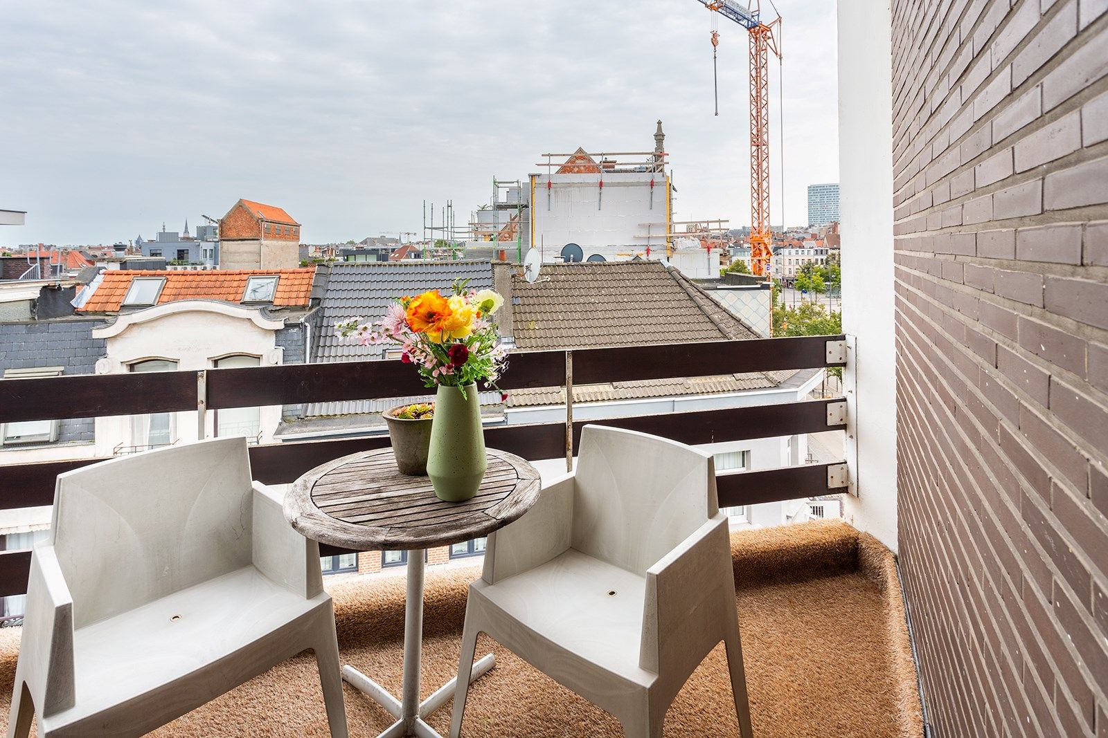 Uniek dakappartement met riant terras en prachtige uitzichten! foto 17