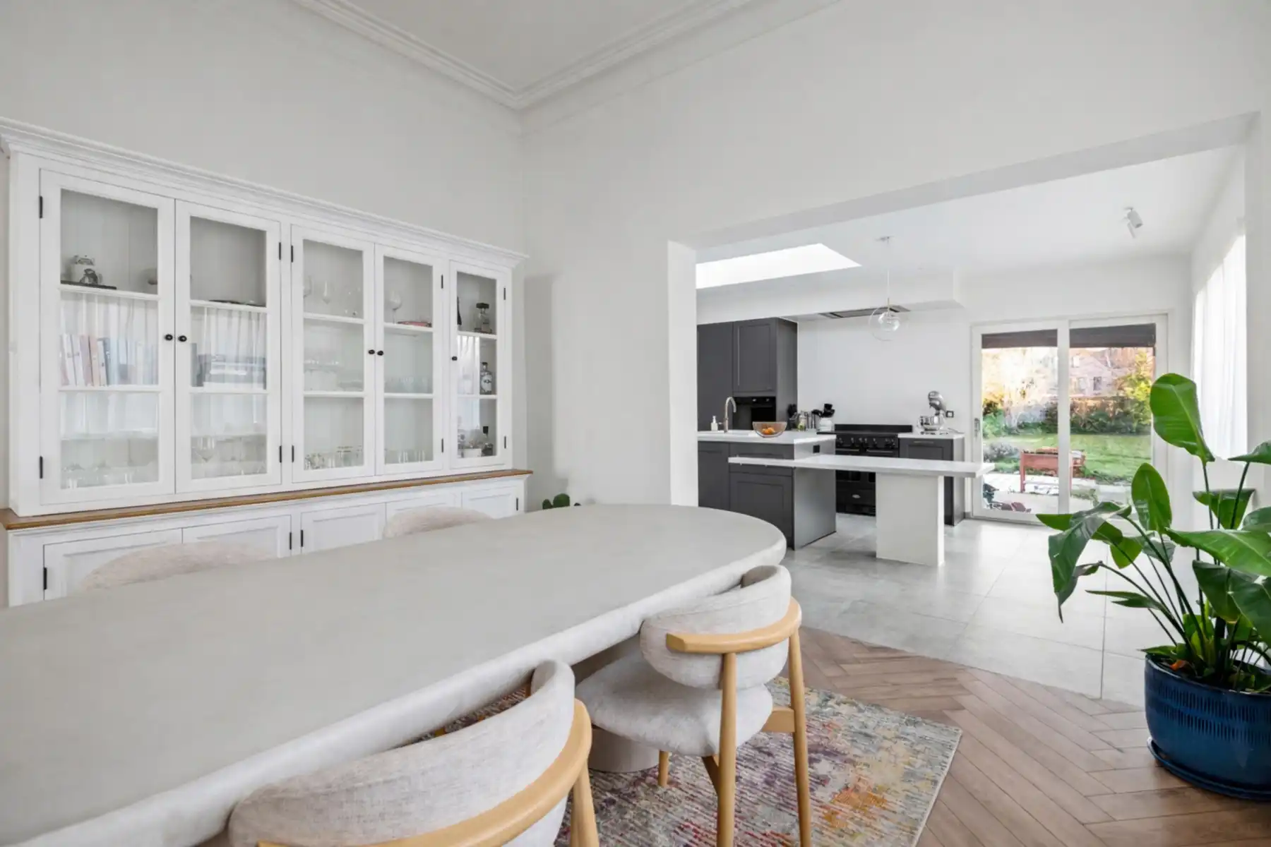 Karaktervolle gerenoveerde woning met 3 slaapkamers en tuin. foto 7