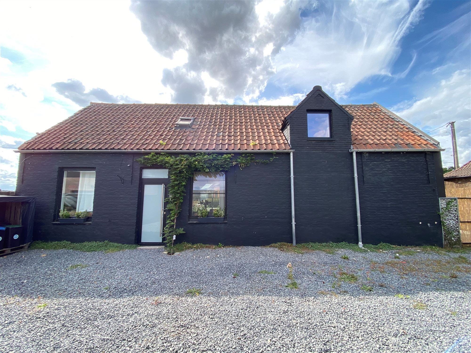 Gerenoveerde woonst met 1 slaapkamer  foto 20
