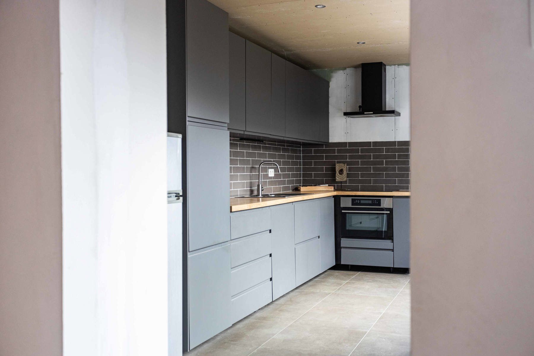 Goed gelegen halfopen bebouwing te Burst foto 4