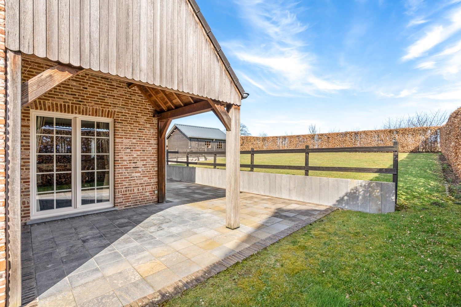 Exclusieve villa met hoogstaande afwerking in een idyllische omgeving foto 12