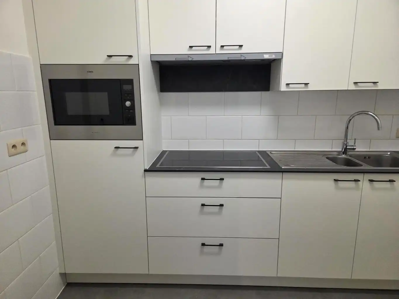 Goed onderhouden 1-slaapkamer appartement met terras foto 9