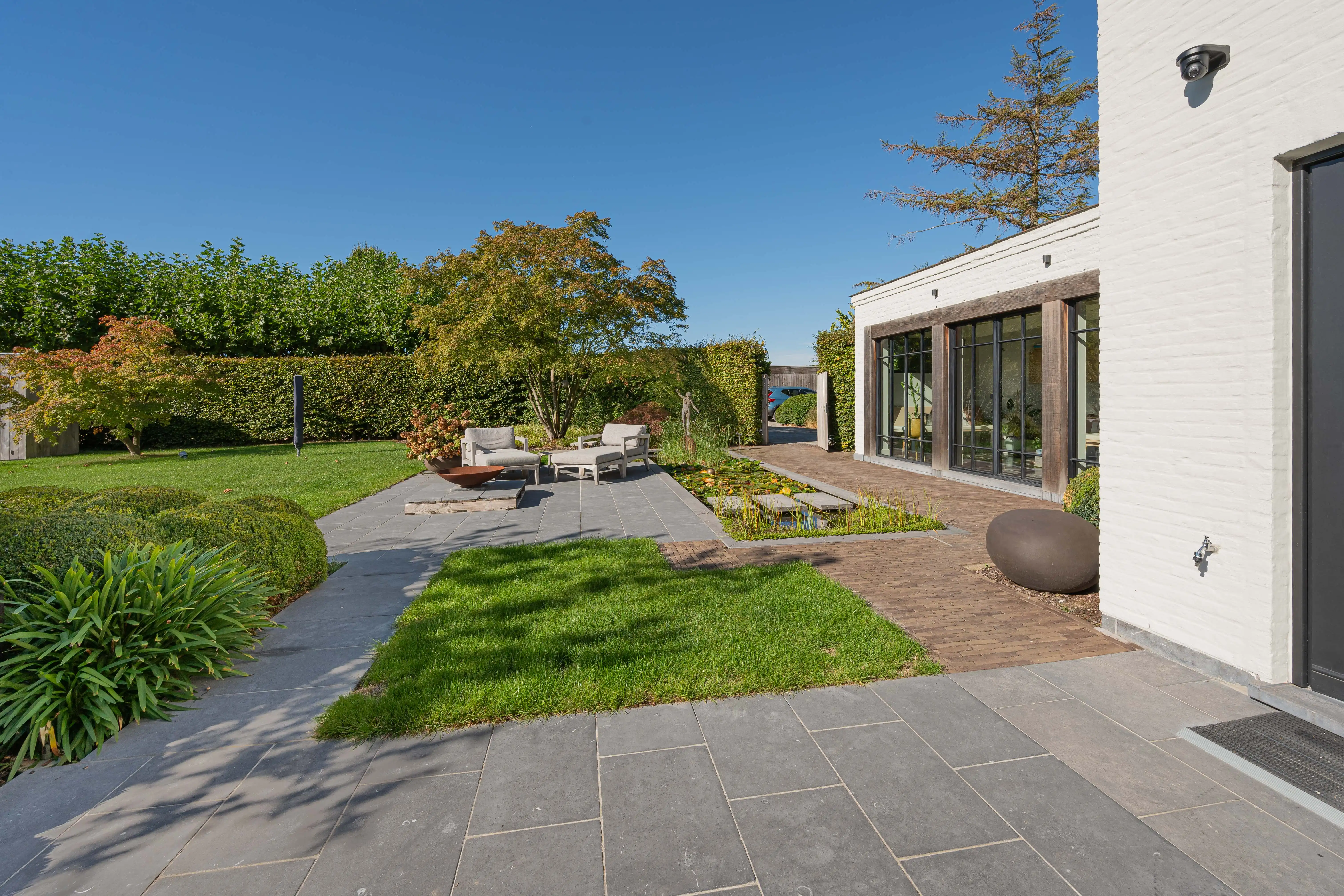 Sublieme en multifunctionele eigendom met exclusieve tuin foto 37