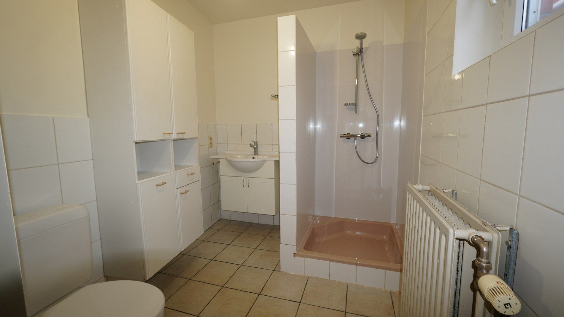 Ruim appartement met 1 slaapkamer, Benedenwoning in Lokeren met EPC-waarde 273.00 foto 6