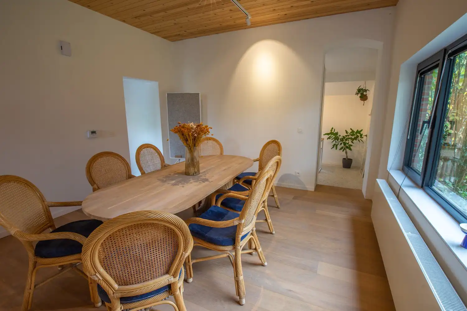 Rustig gelegen kantoorruimte in groene omgeving met parkeergelegenheid foto 6