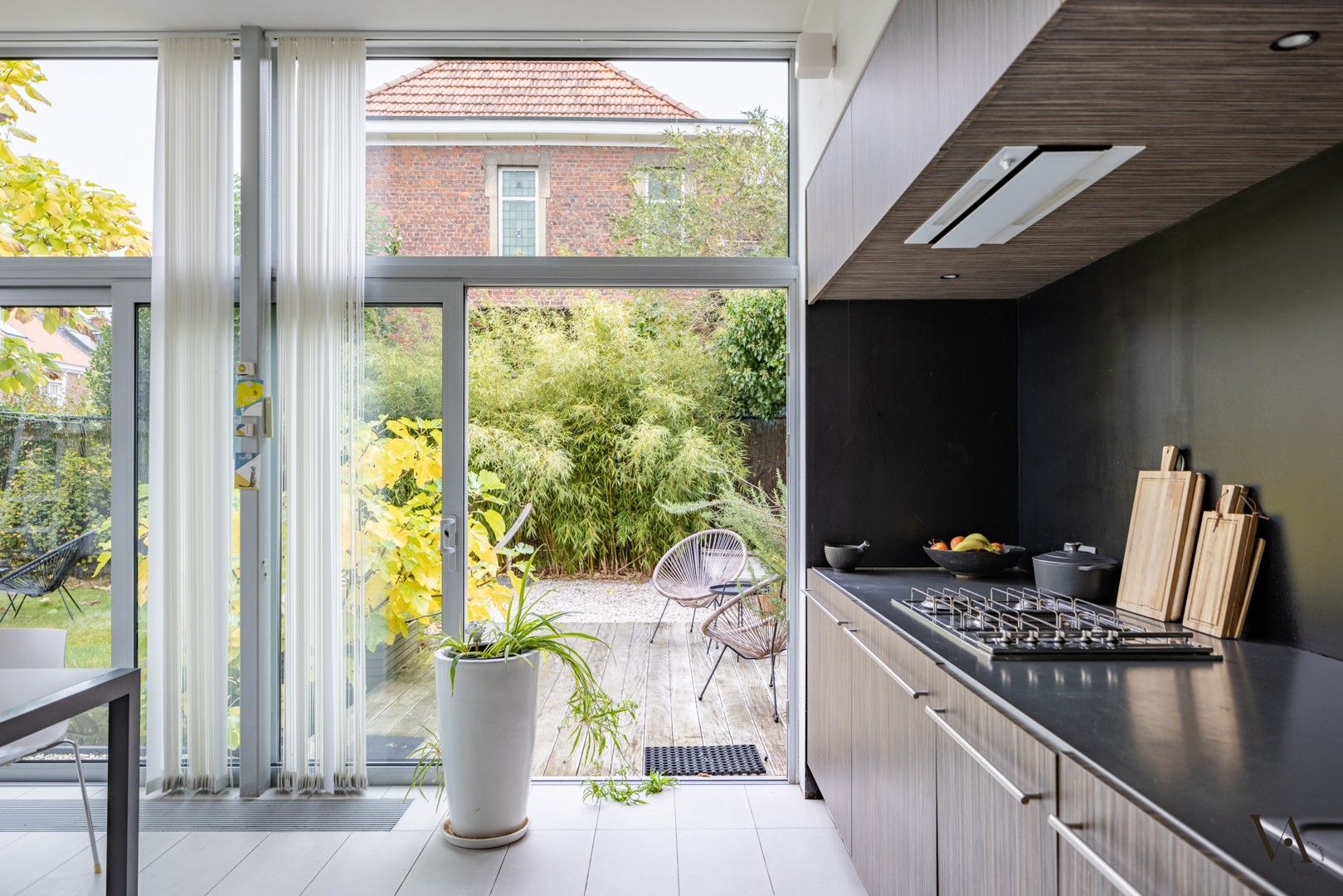 Charmante hoekwoning in de populaire Matadi-wijk foto 3