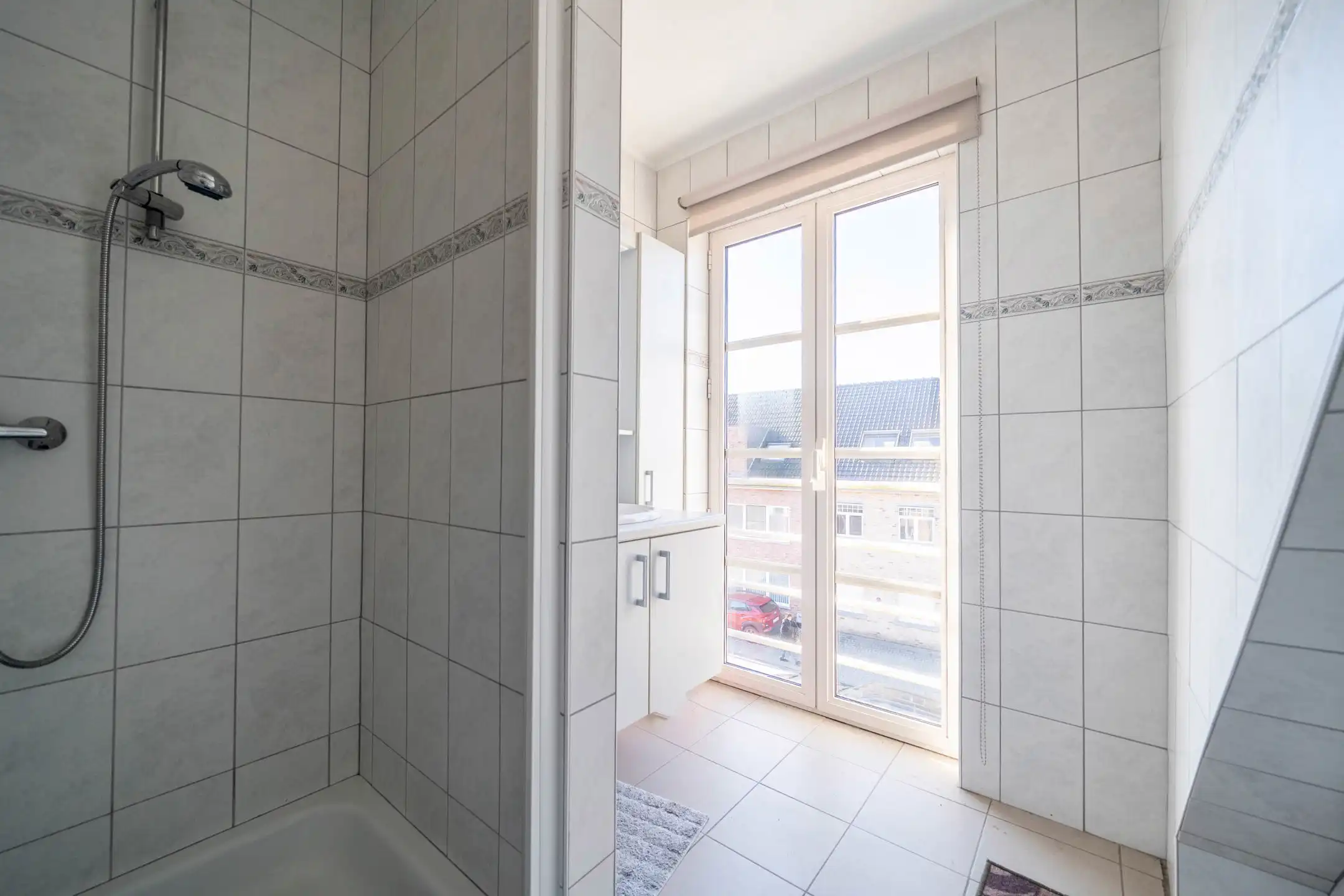 2 slp APP met terras en autostaanplaats (incl. prijs) foto 13