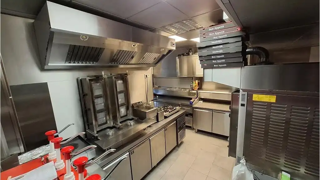 Overname instapklaar Pizza en Fast-food restaurant met Terras in Brugge foto 5