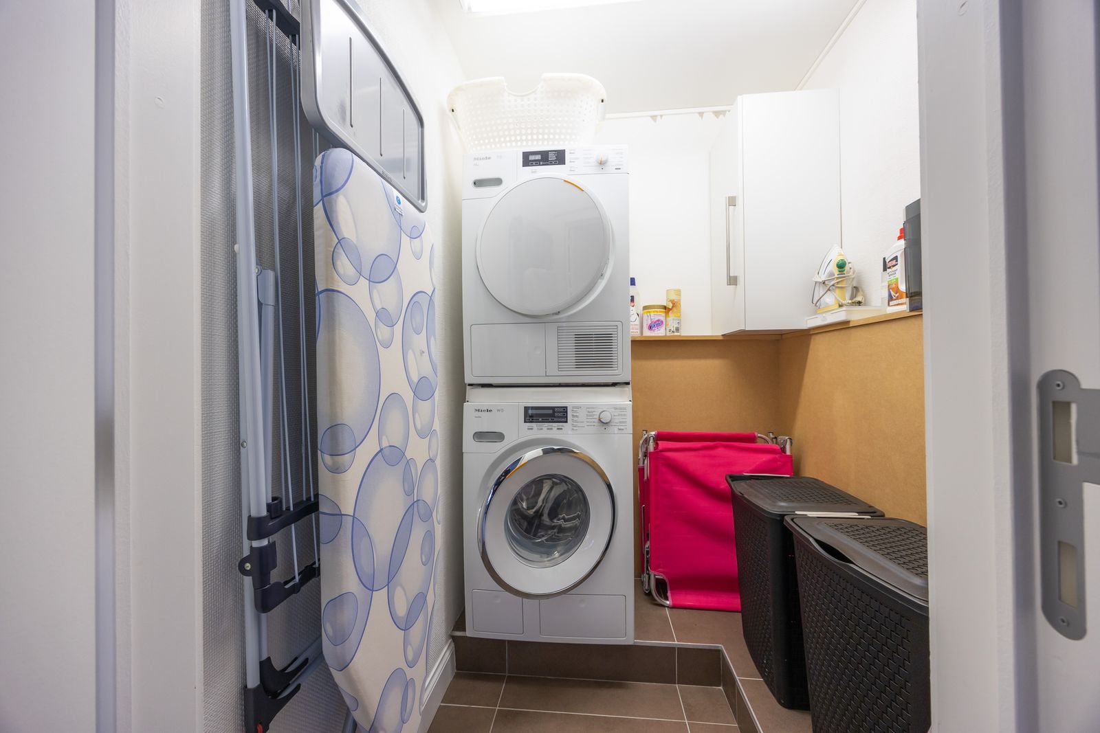 Fenomenaal gerenoveerd hoekappartement met 2 slpk pal aan het strand foto 16