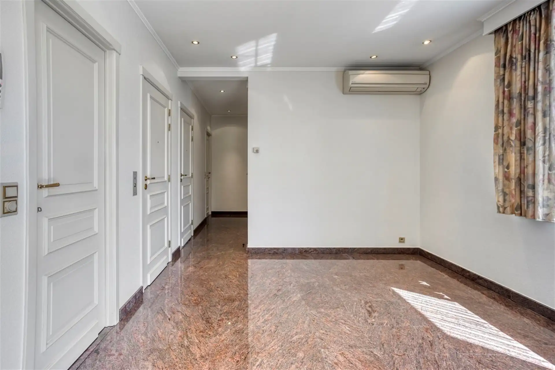 Fantastisch penthouse met 2 zonneterrassen

. foto 5