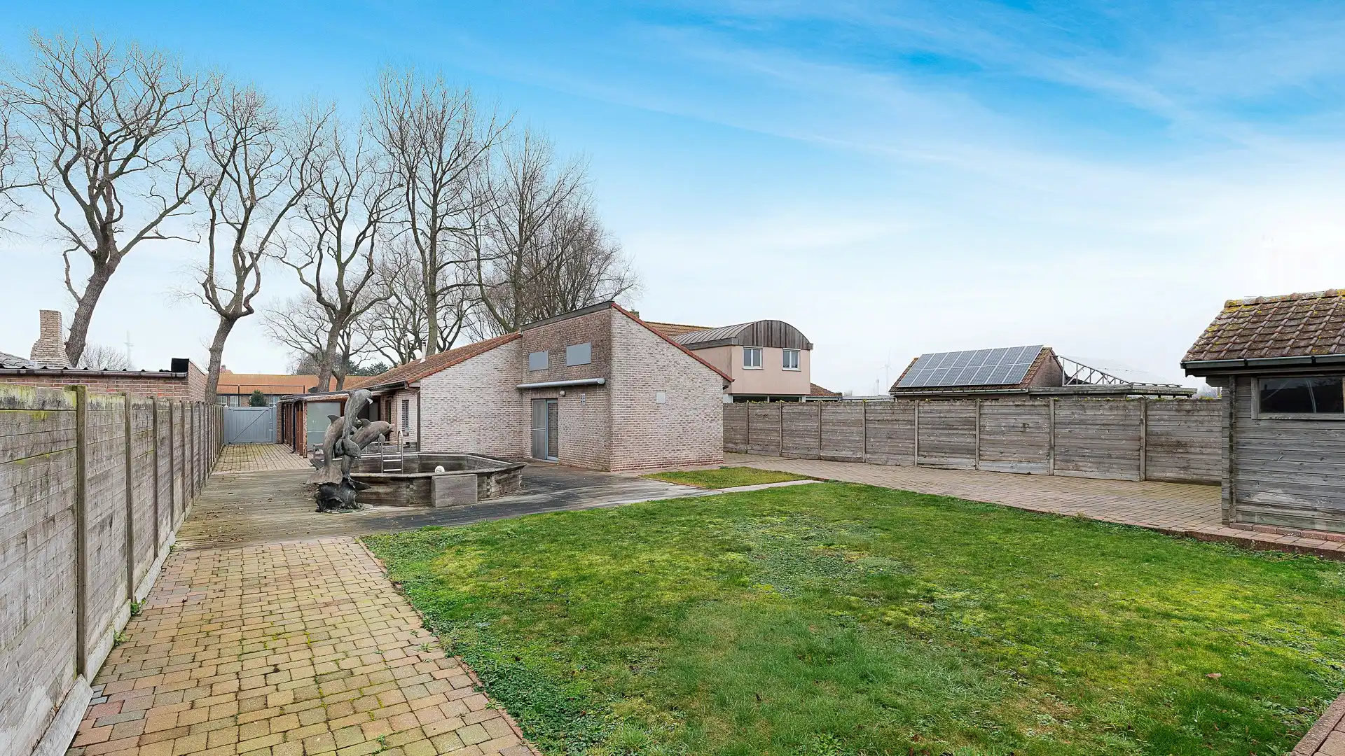 Alleenstaande bungalow met vergund zwembad te Lissewege foto 6