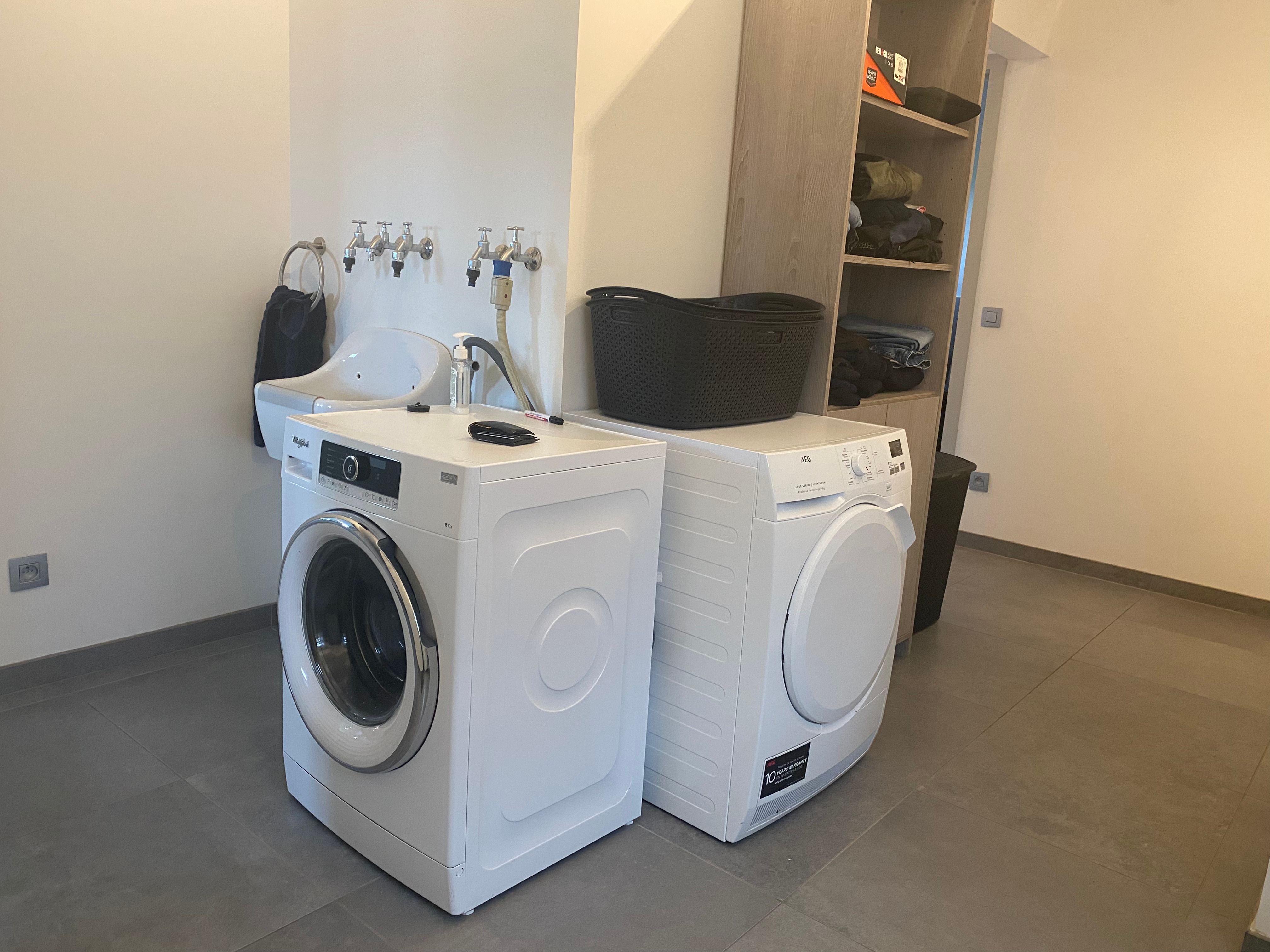 Prachtige ruime woning met garage en verzorgde grote tuin foto 7