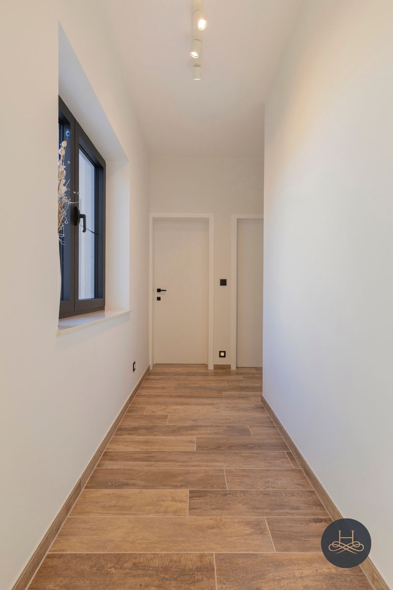 Knappe totaalrenovatie in centrum Haacht foto 12