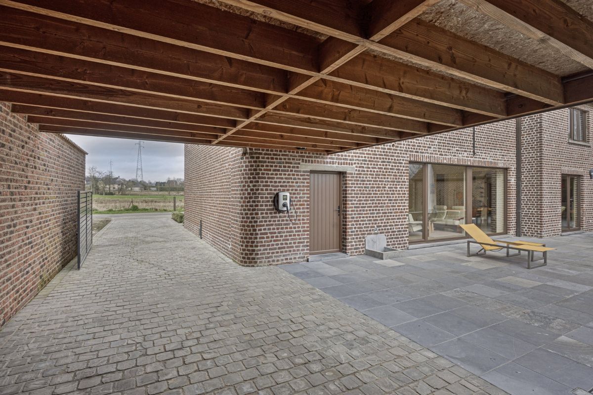 Exclusieve Hoeve te Relegem foto 12