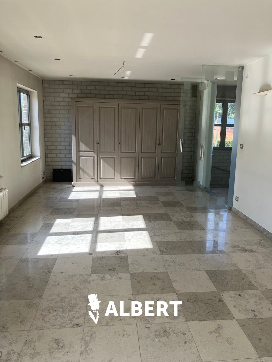 Ruim duplex appartement in Bilzen-Hoeselt te huur! foto 10